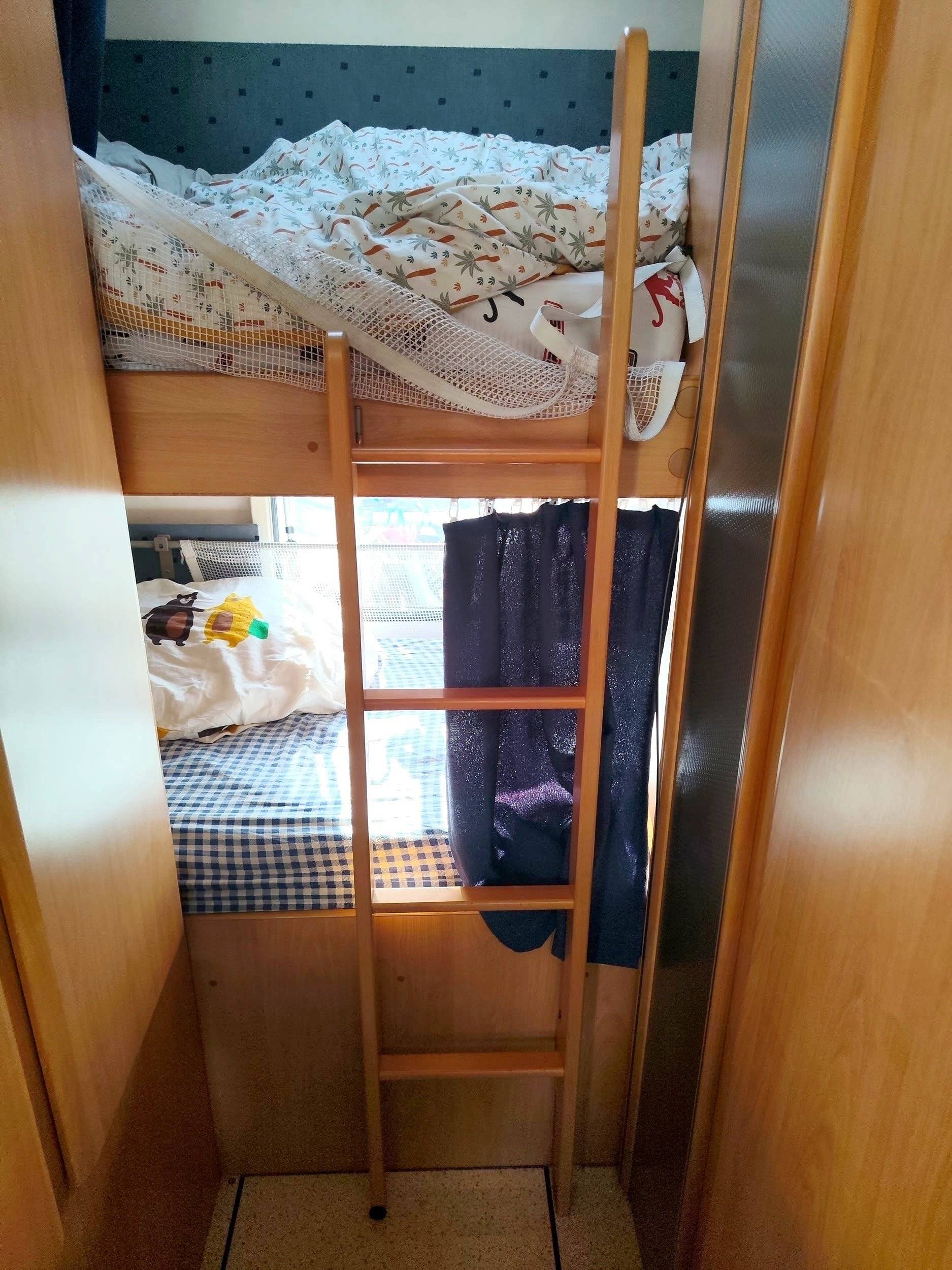 llits Fiat ducato 2.8JTD - Yescapa