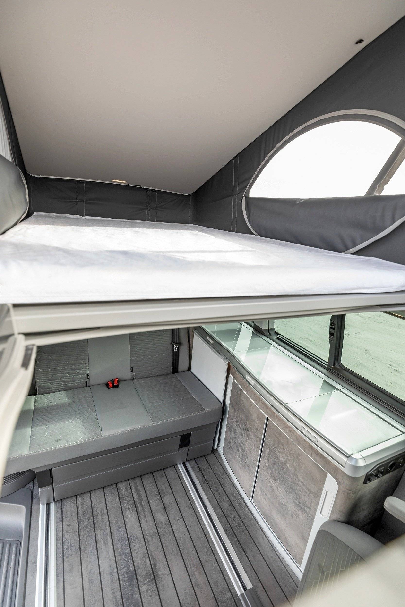 Volkswagen T6.1 California Ocean Edition