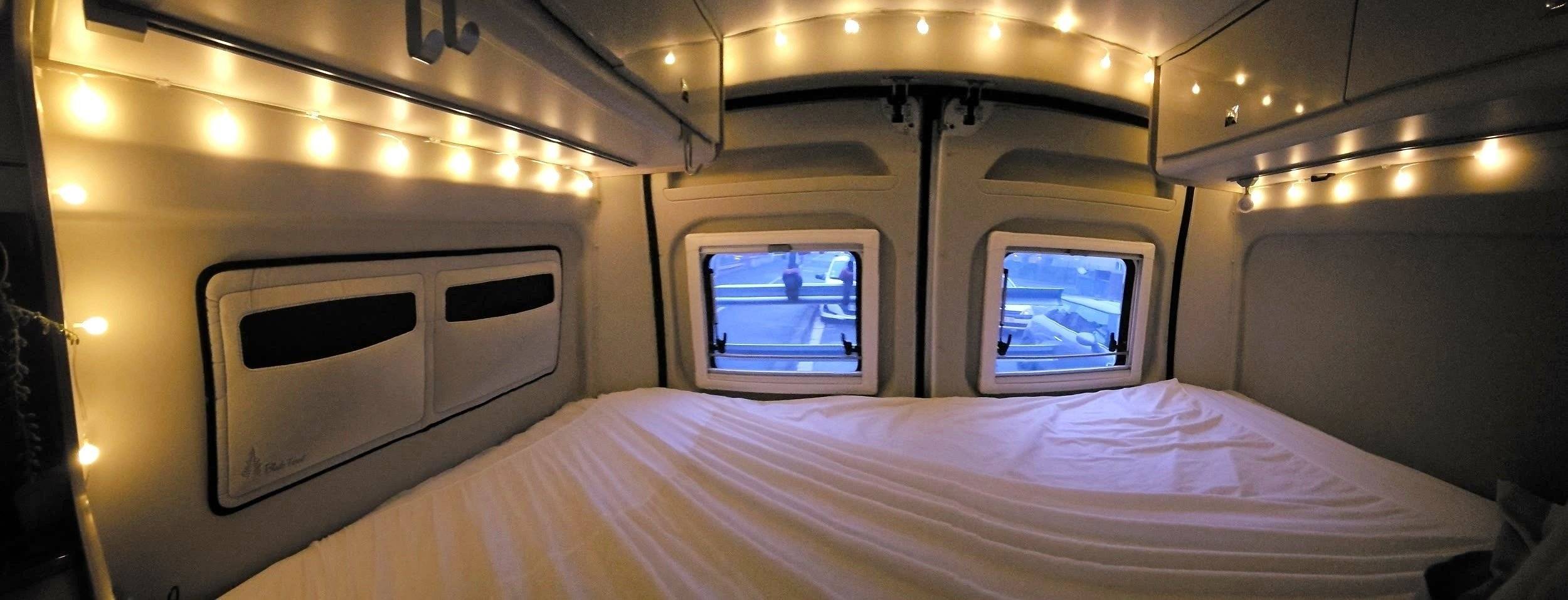 Bürstner Campeo Black Forest