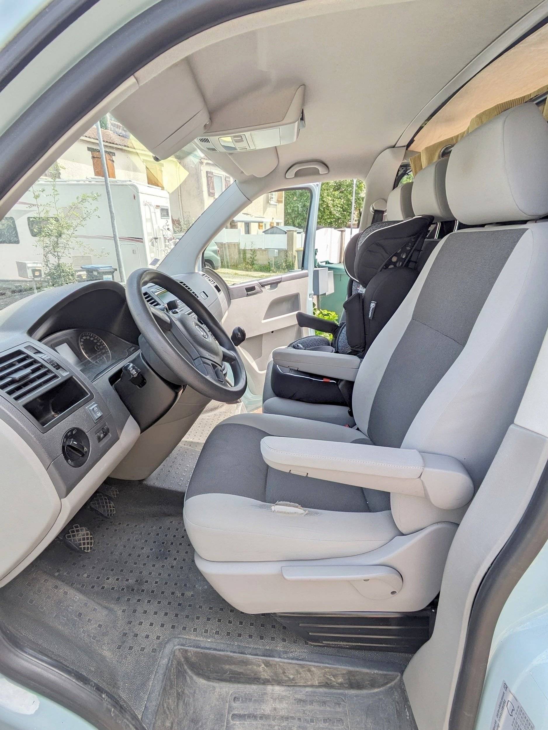 Volkswagen Transporter L2H1 2,0 l 140 ch