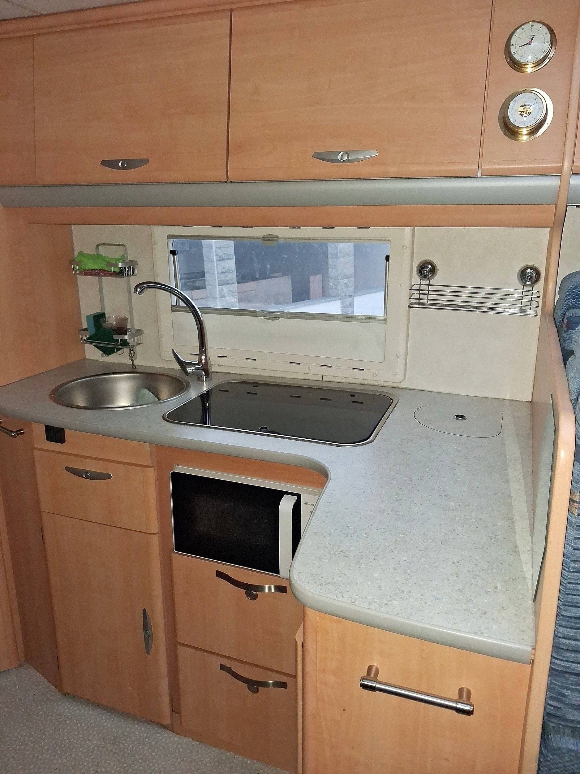 Kitchen Citroën 2.8 jtd - Yescapa