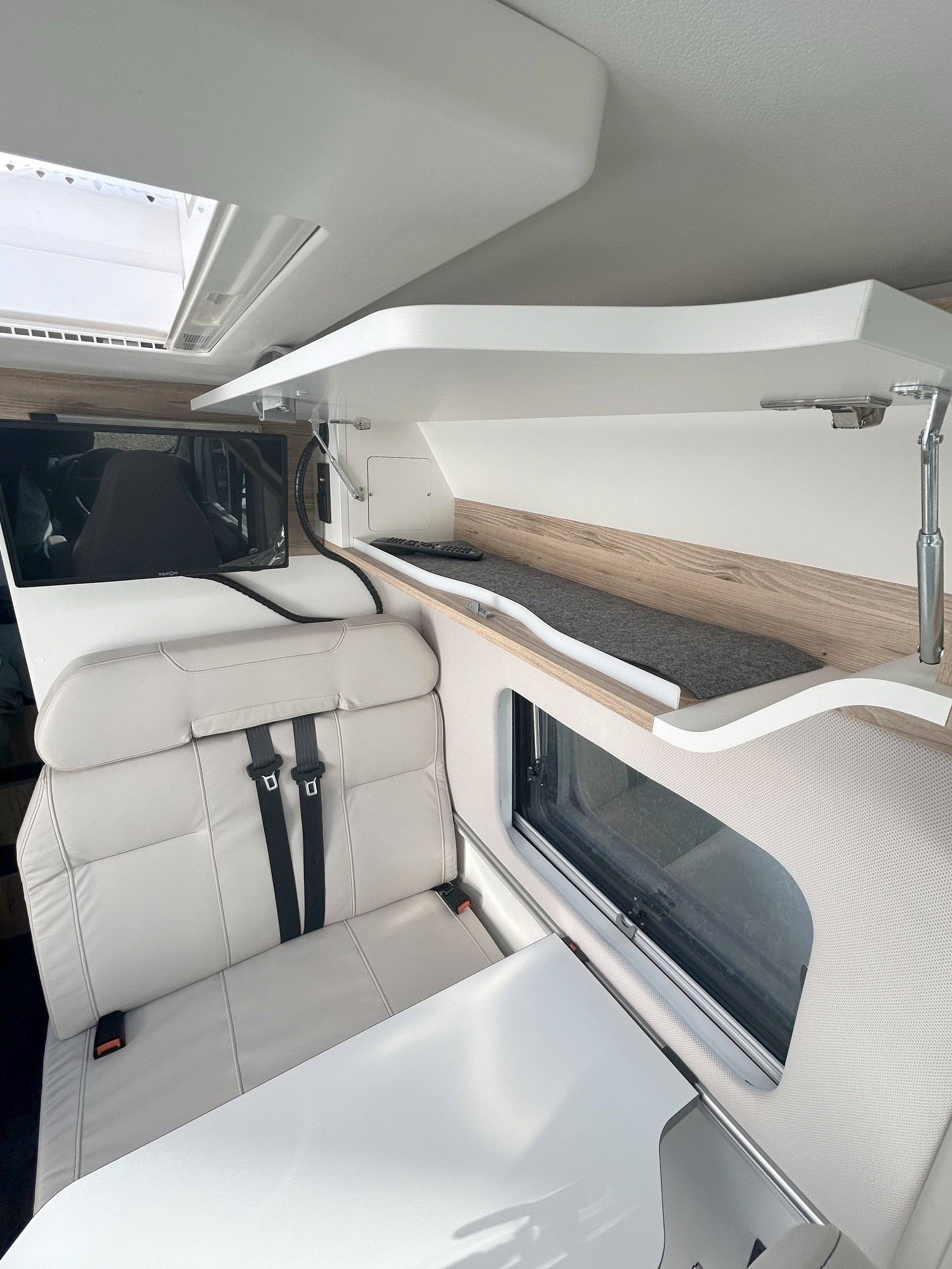 Bavaria K600Xedition