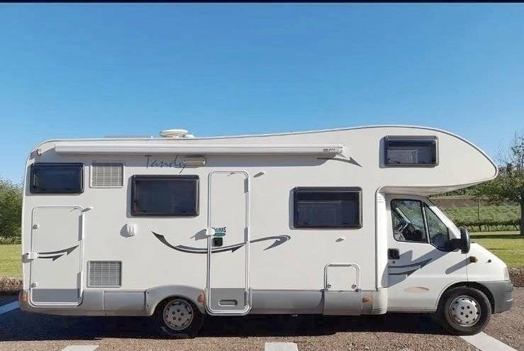 Front view from 3/4 Fiat Ducato 2,8 l 115 ch/Al-Ko - Yescapa