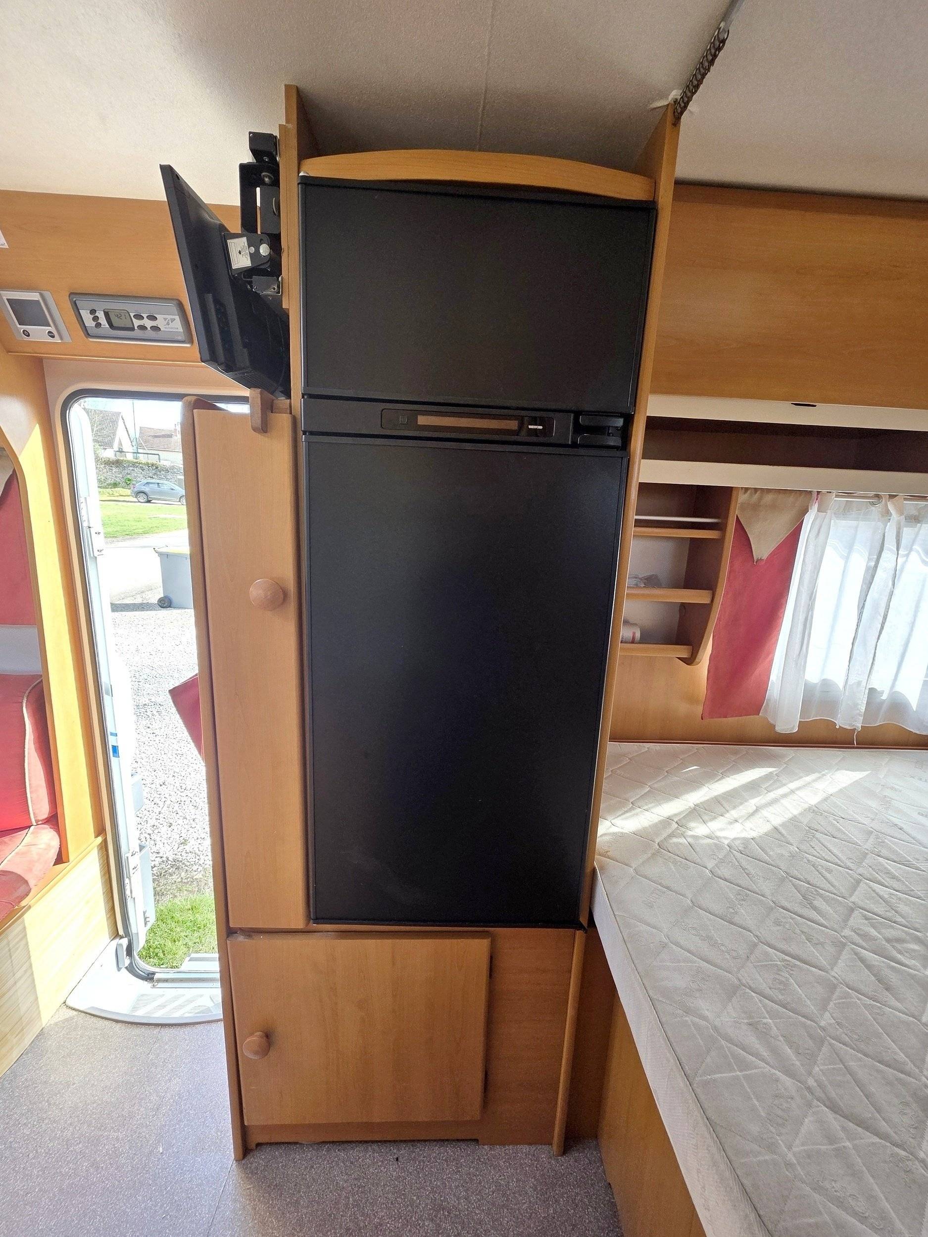 Autostar Aryal Integral 888