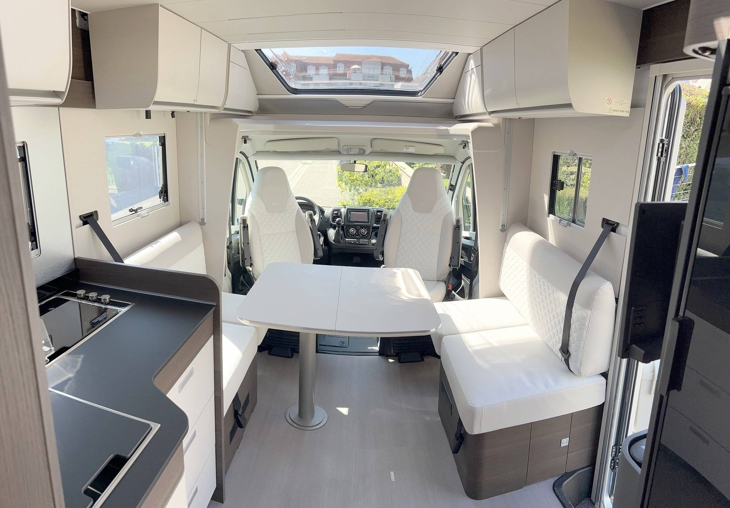 Adria Matrix Plus 670 DL