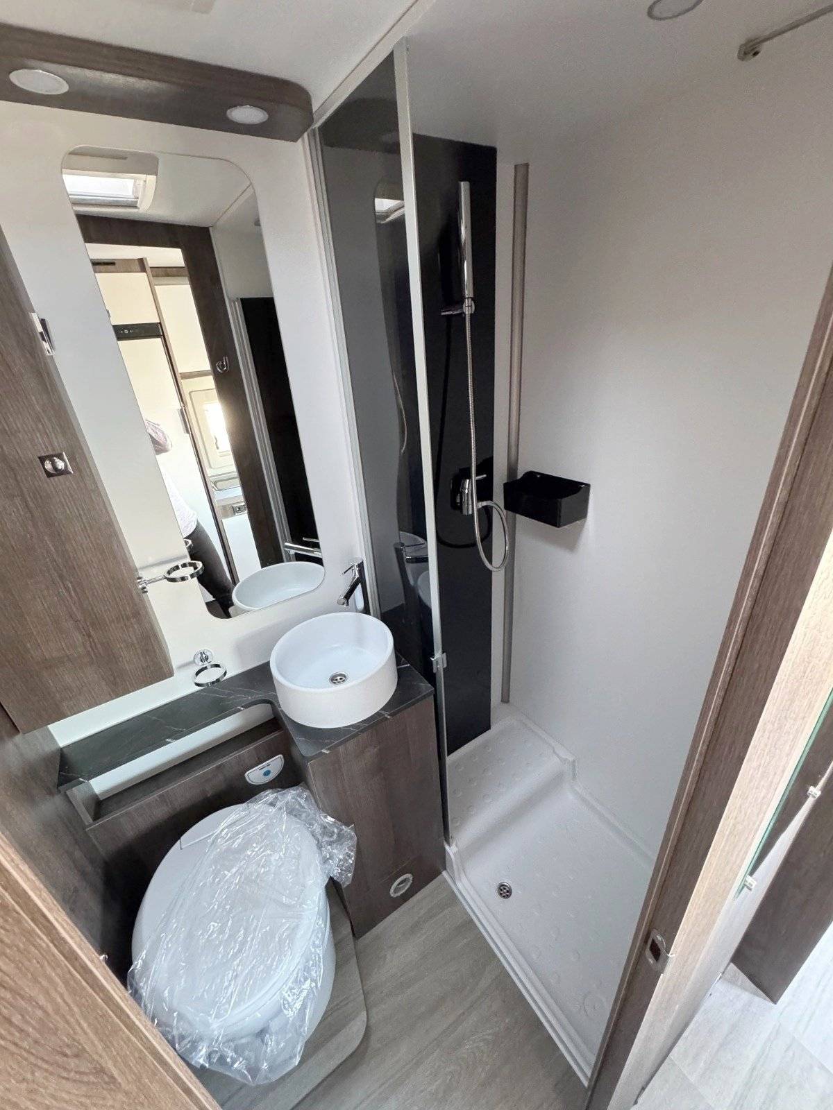 Benimar Tessoro 440UP