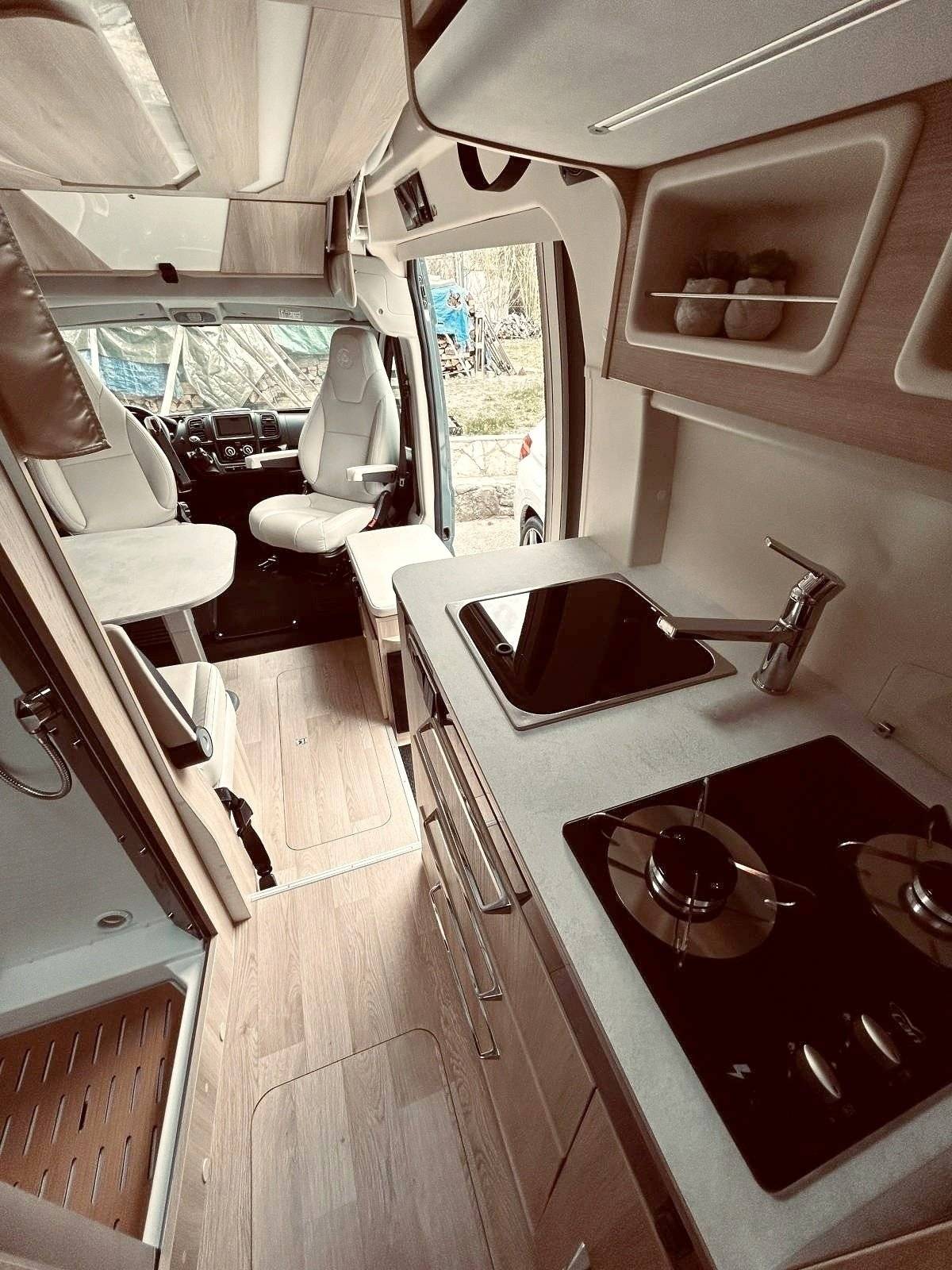 Campérêve Campérêve family van