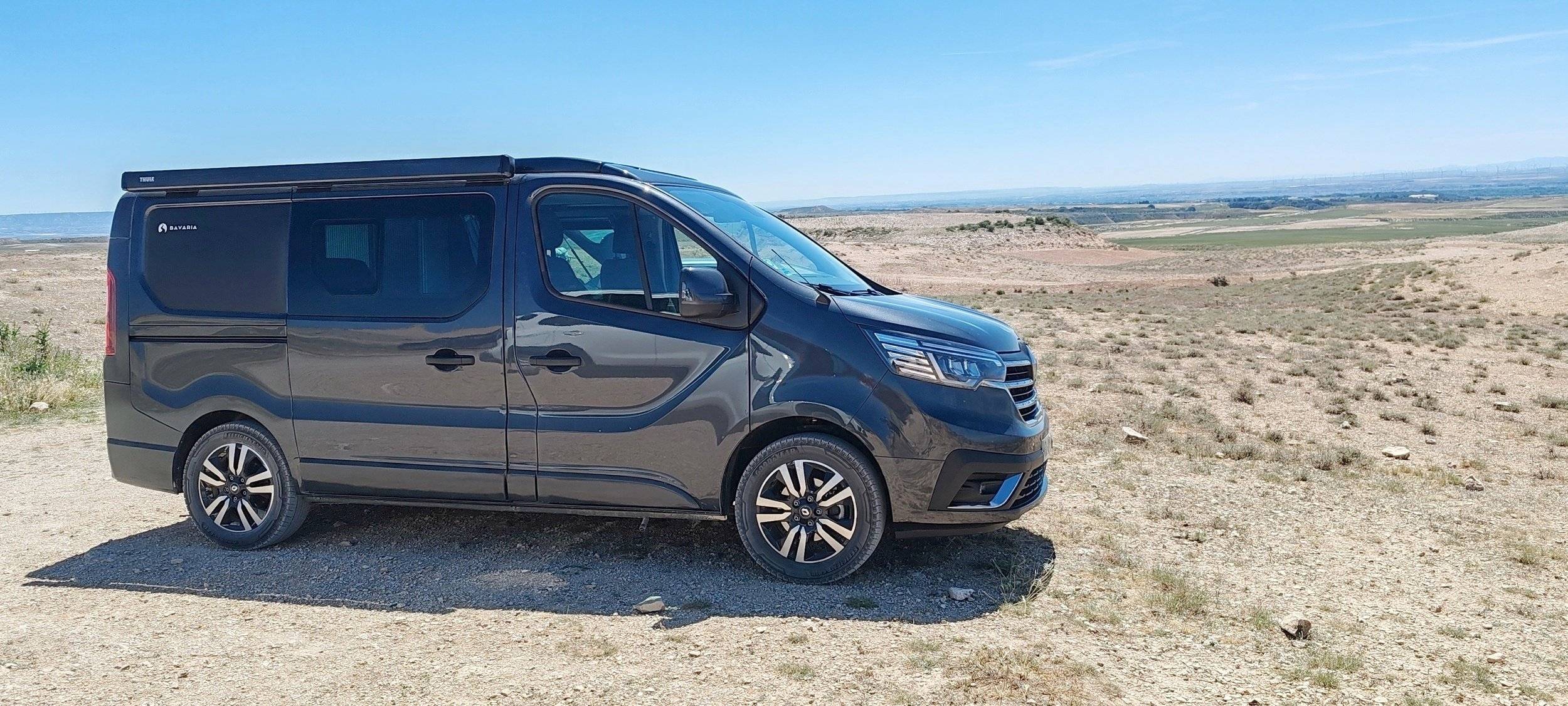 Bavaria Renault trafic cm font t vendome