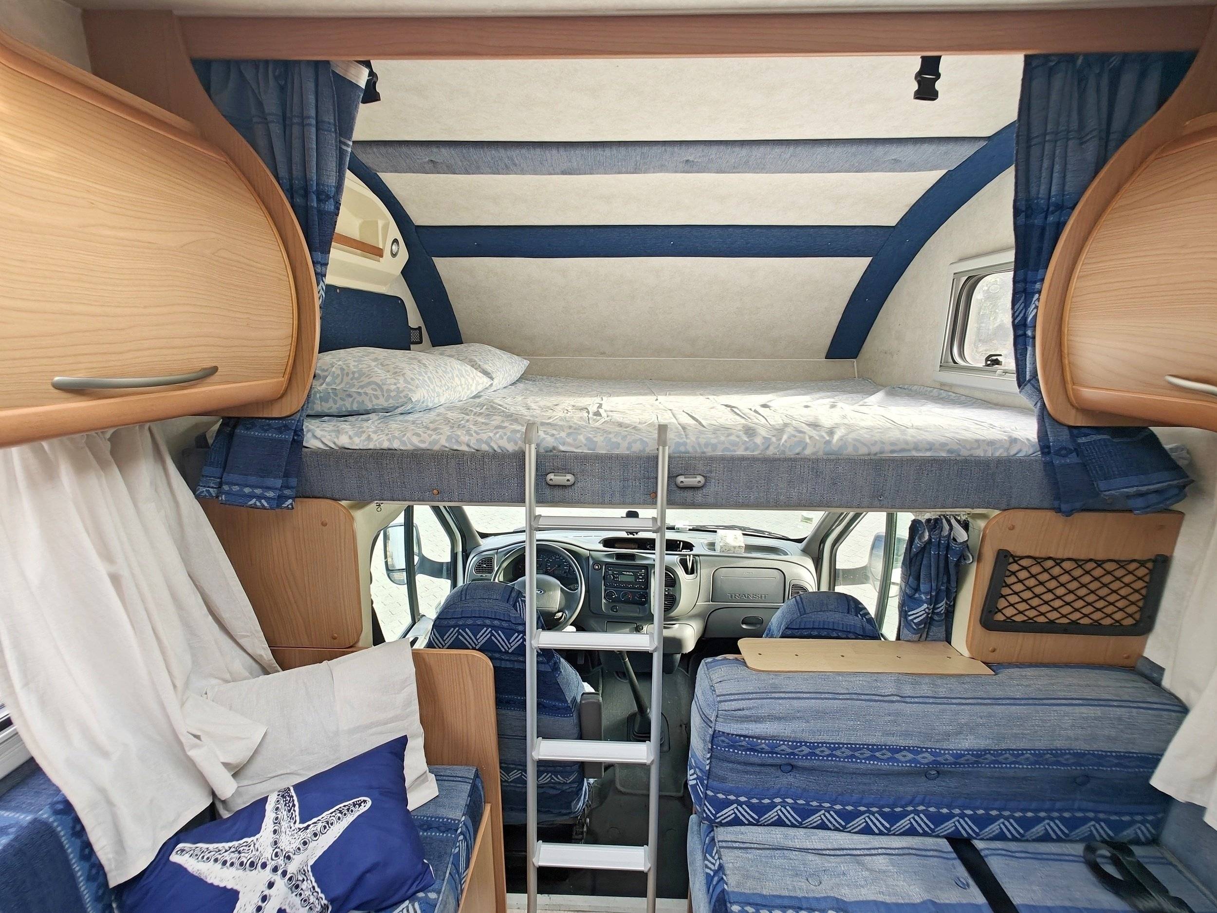 Letti Ford Transit 2,4 l TDCi 140 ch. - Yescapa