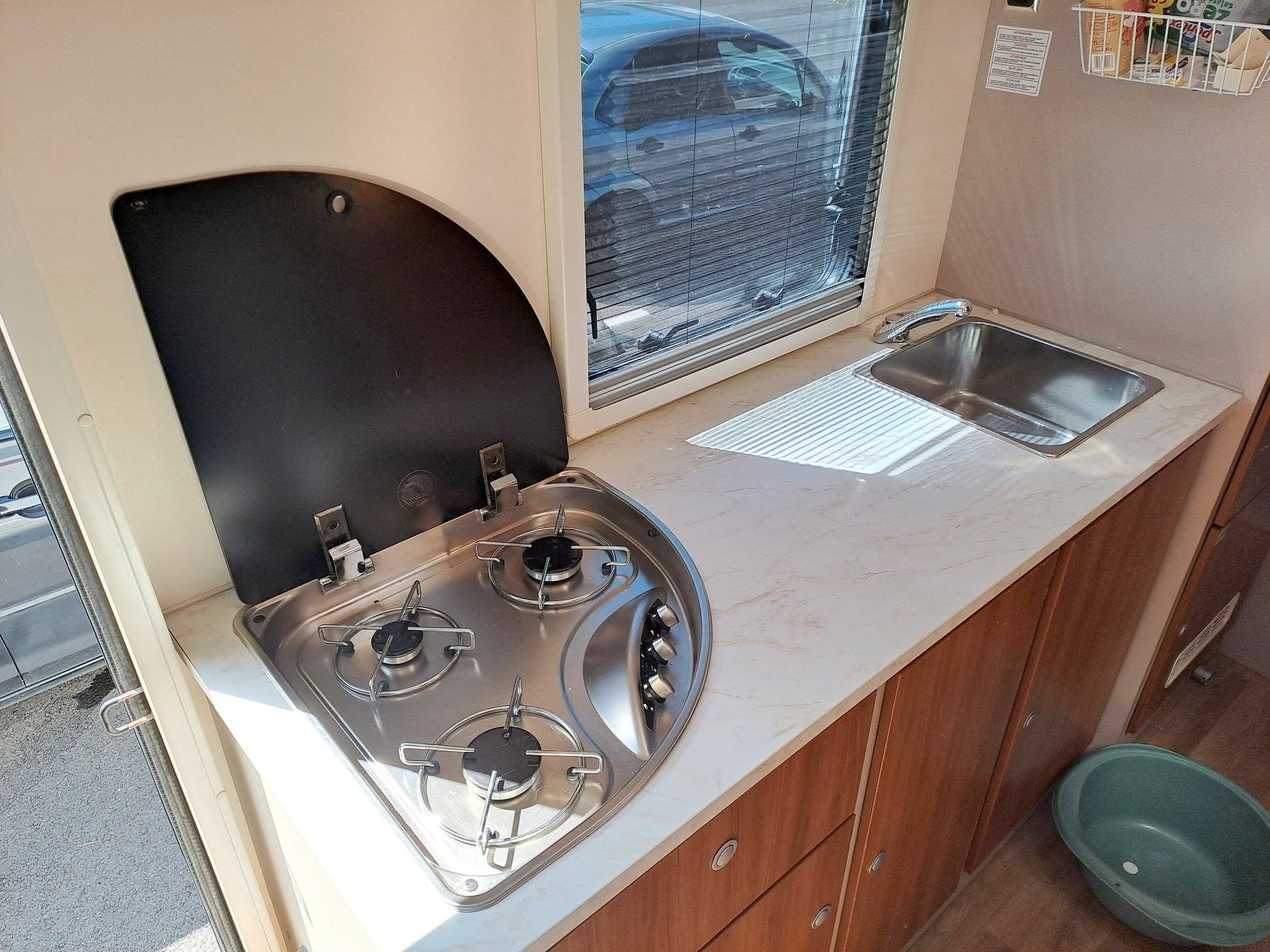 Coin repas Renault Renault master - Yescapa