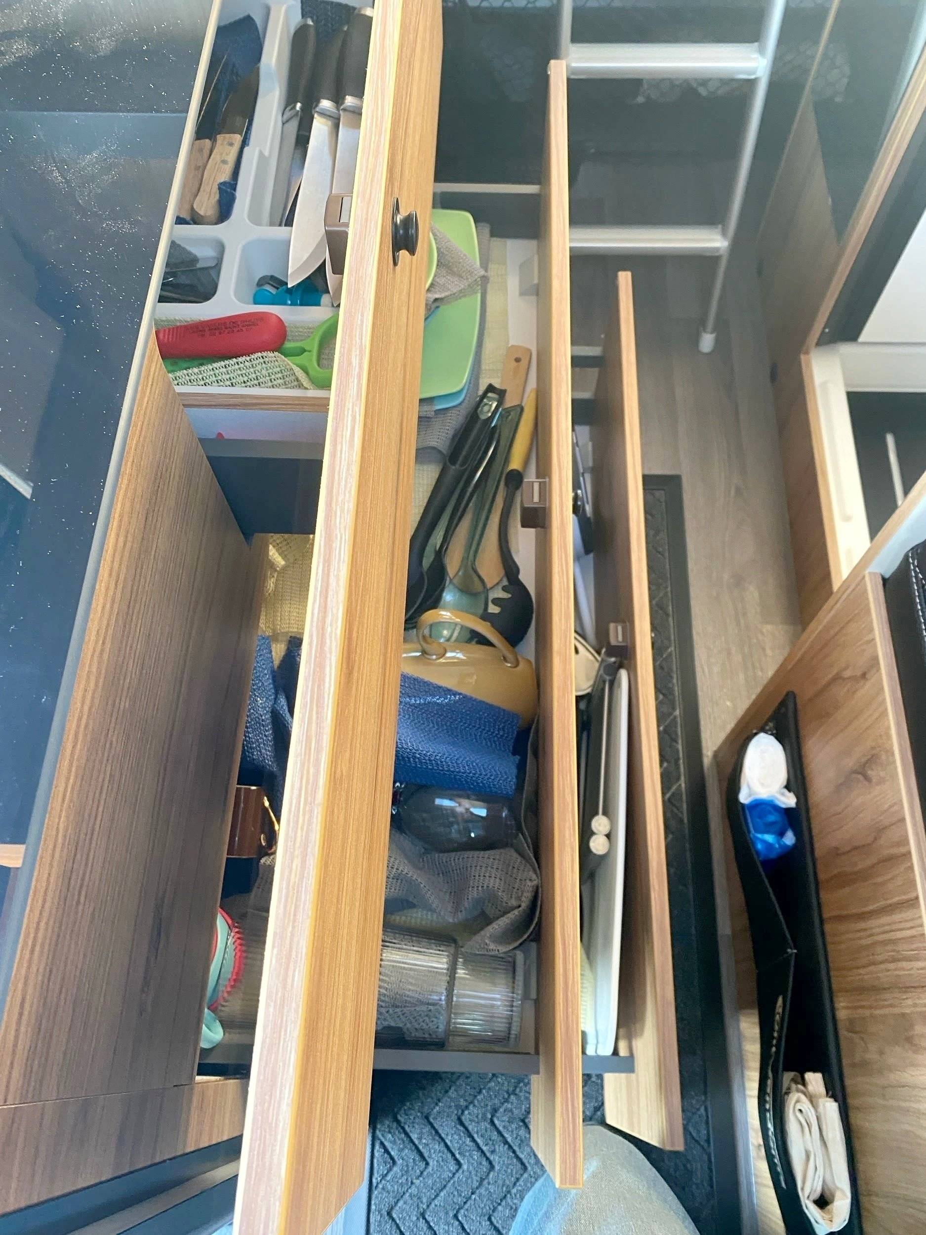 FONT VENDOME Leader Camp Duo