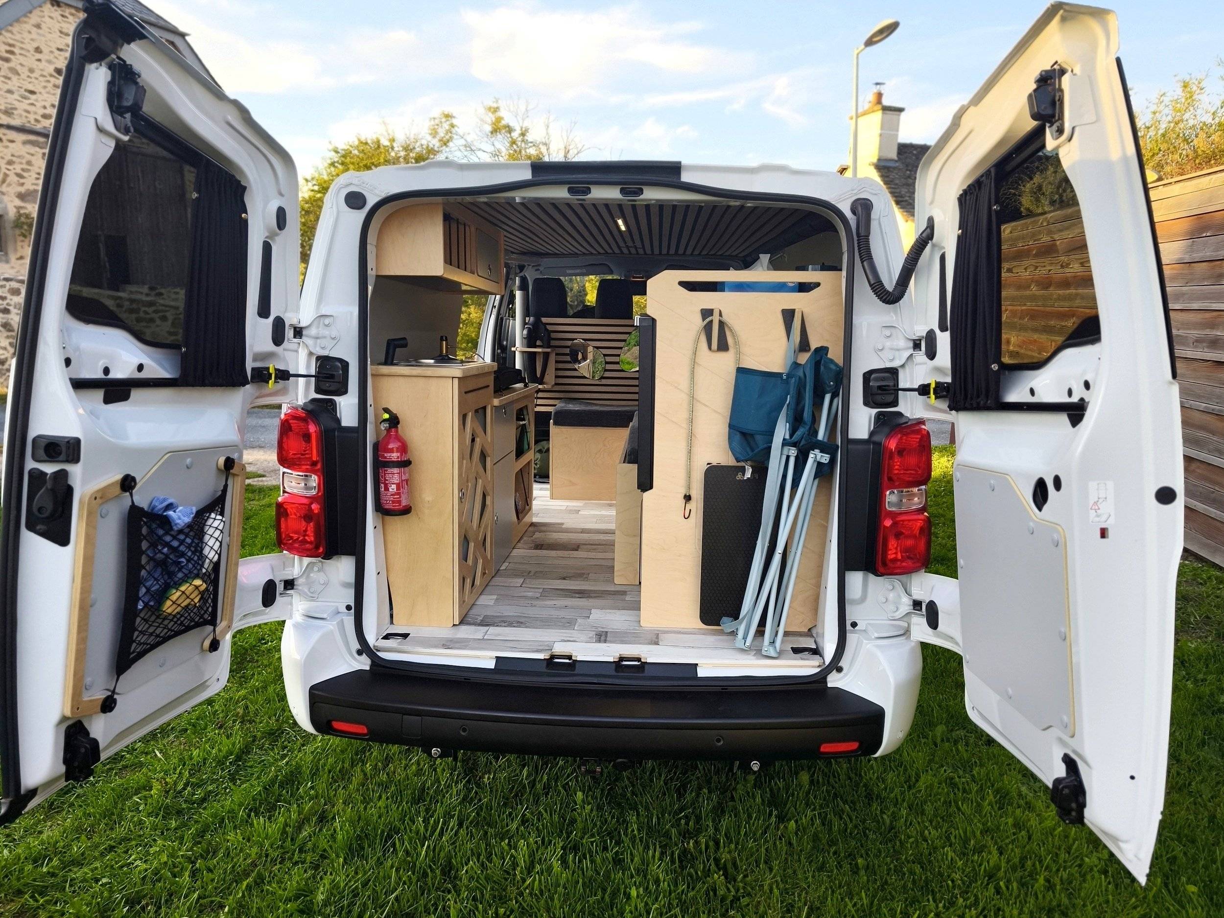 Loisirs 12 Jumpy 2l 180cv bte auto