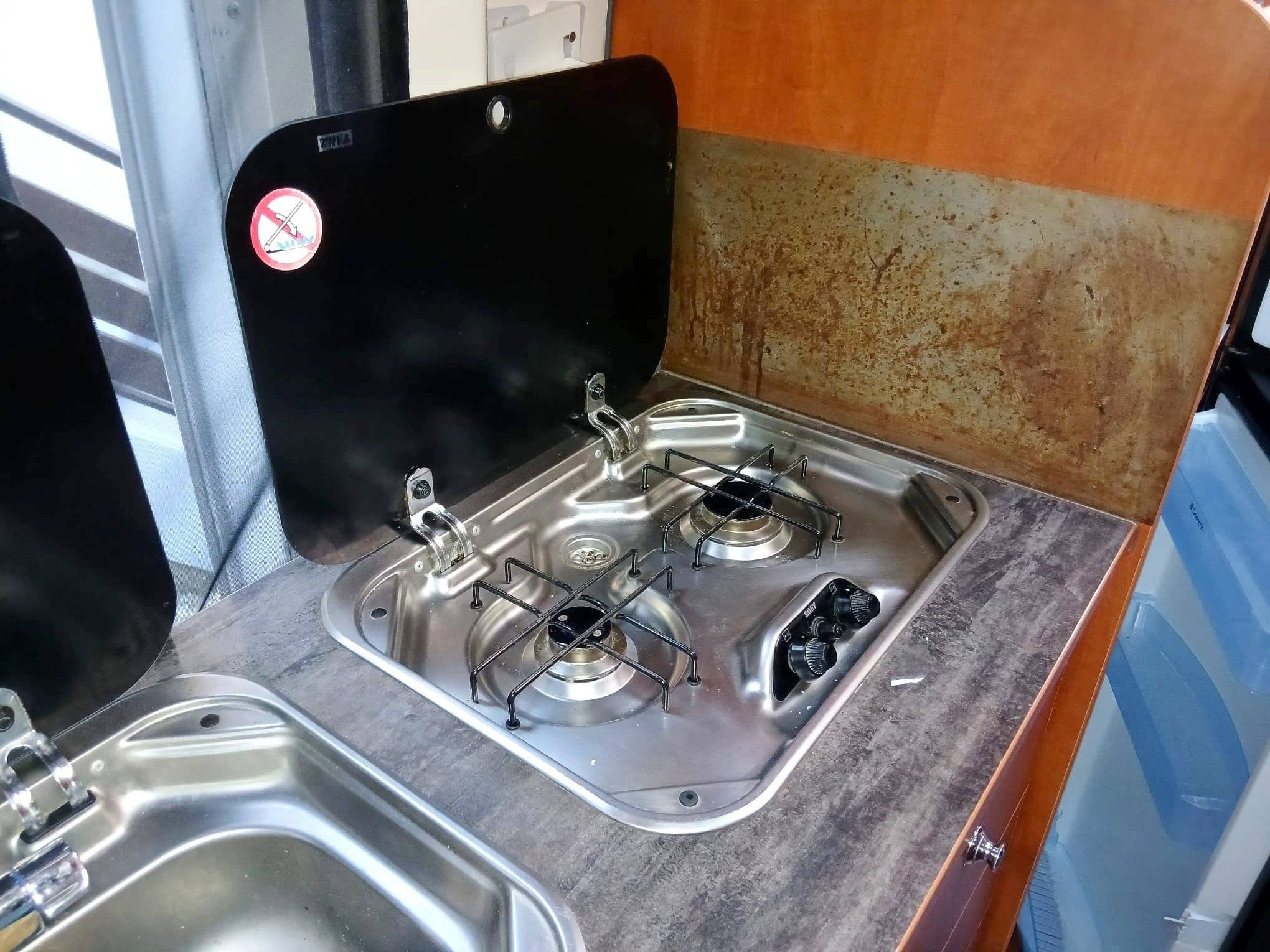 Kitchen Fiat Ducato 130 Multijet - Yescapa