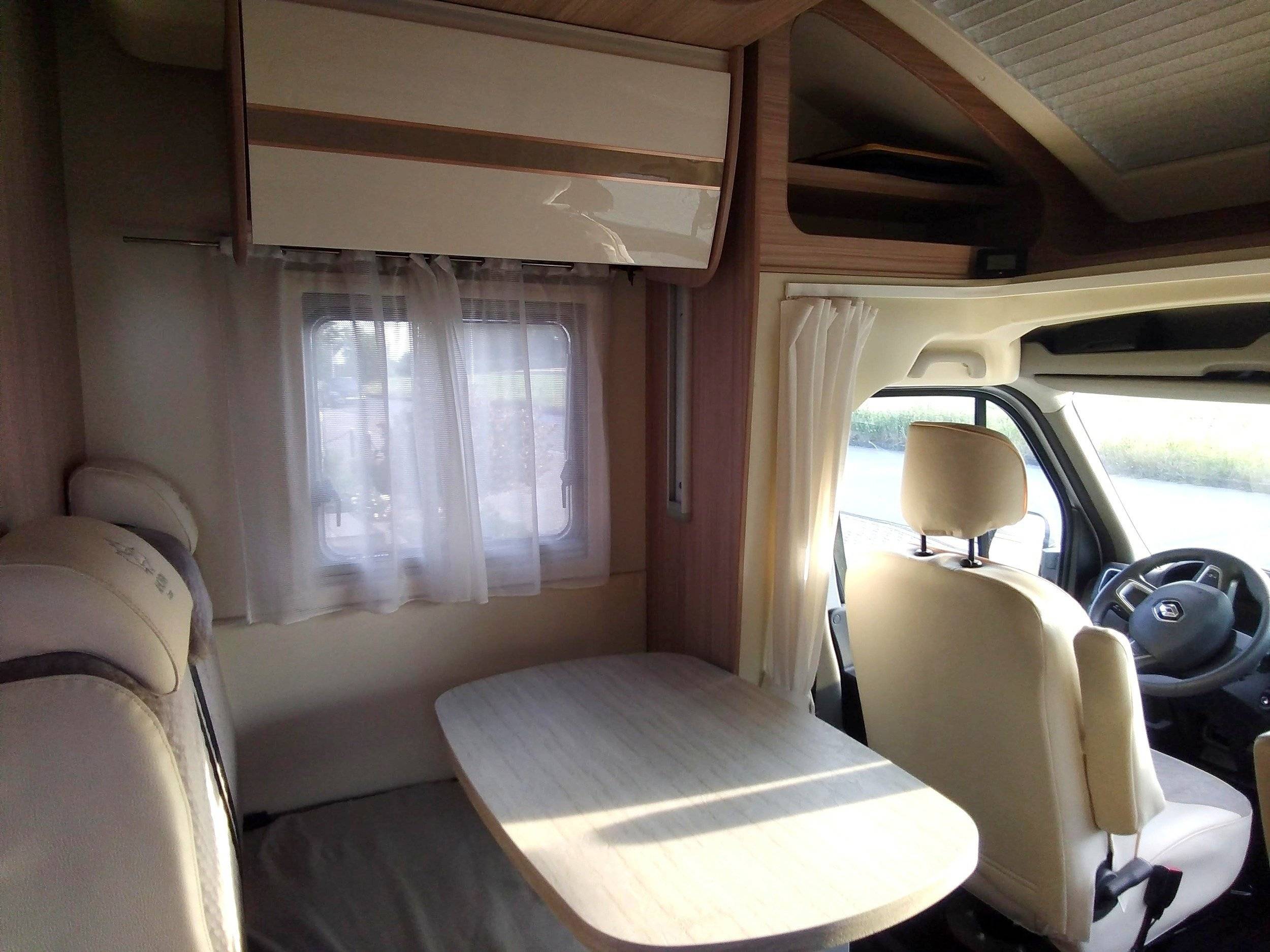 Ahorn 690 T Nee Face Edition