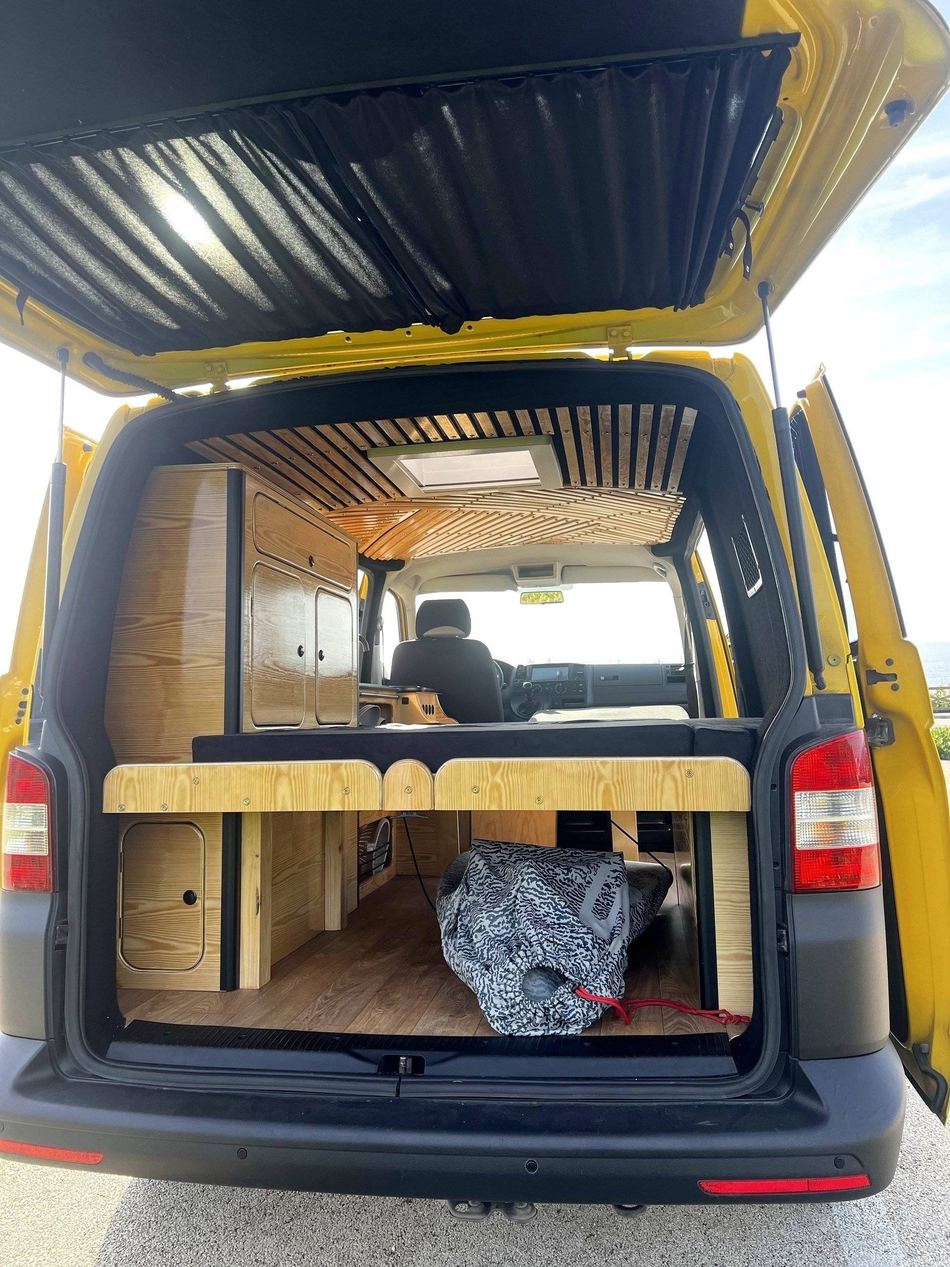 Volkswagen T5 2,0 l 102 ch