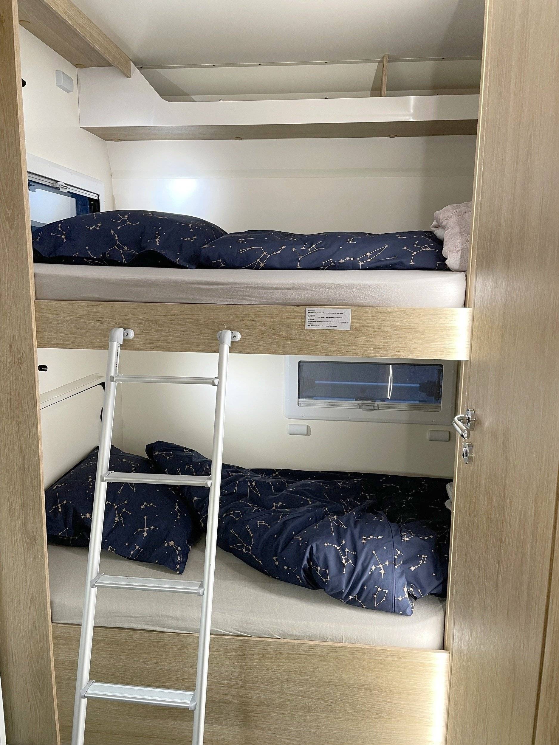 C.I. Ford Transit 170