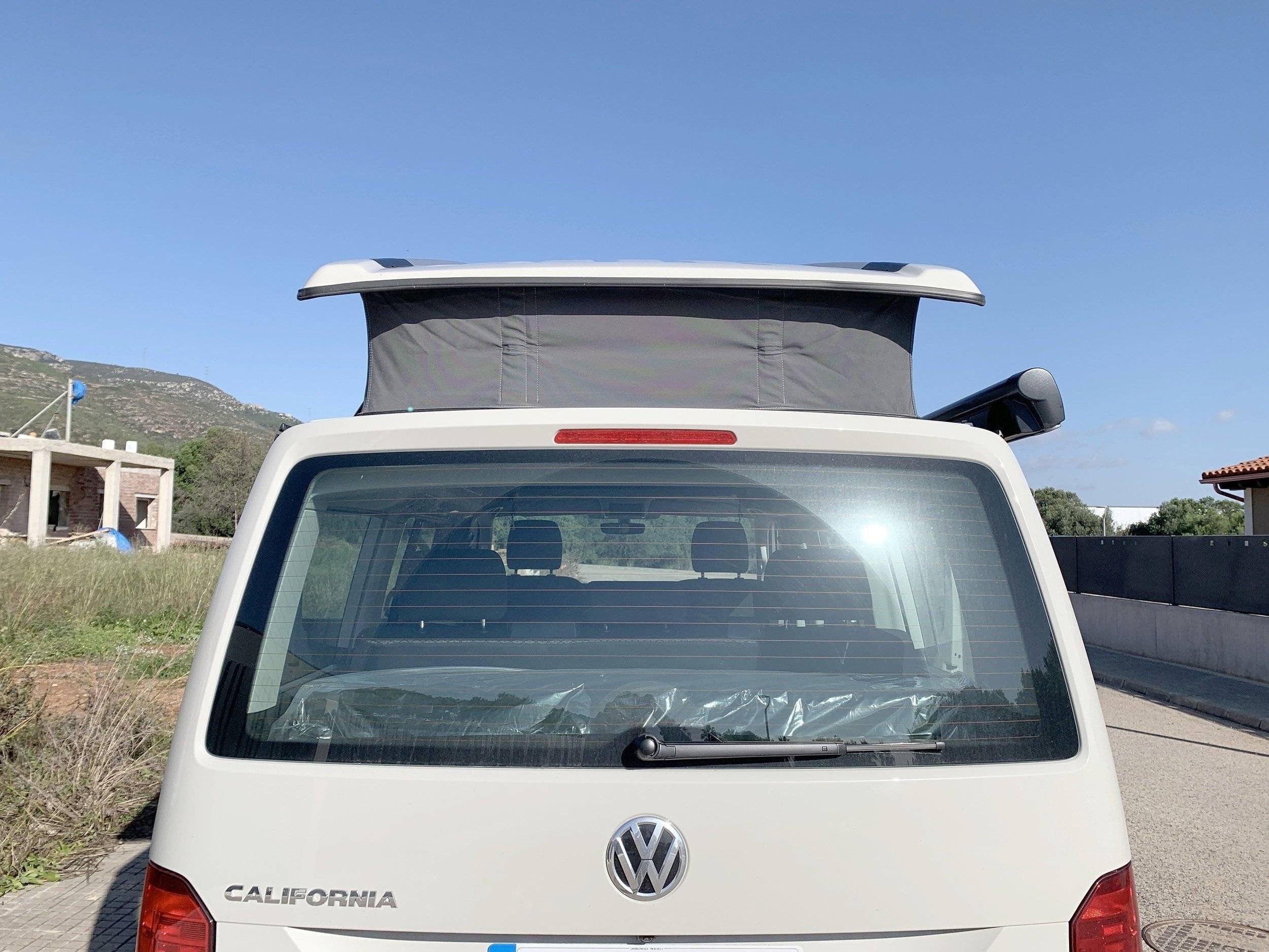 Volkswagen California Beach