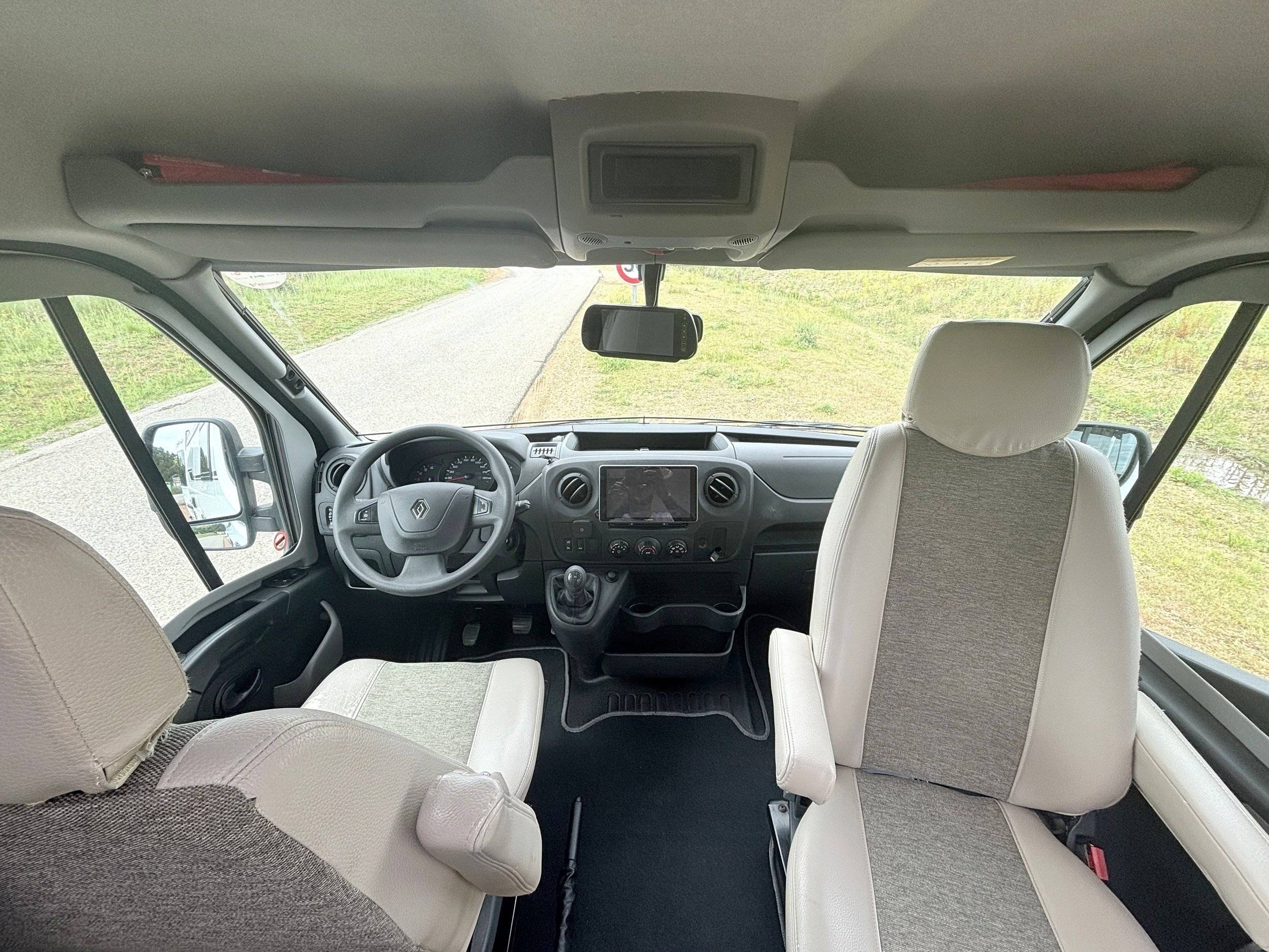 Font Vendôme Renault master