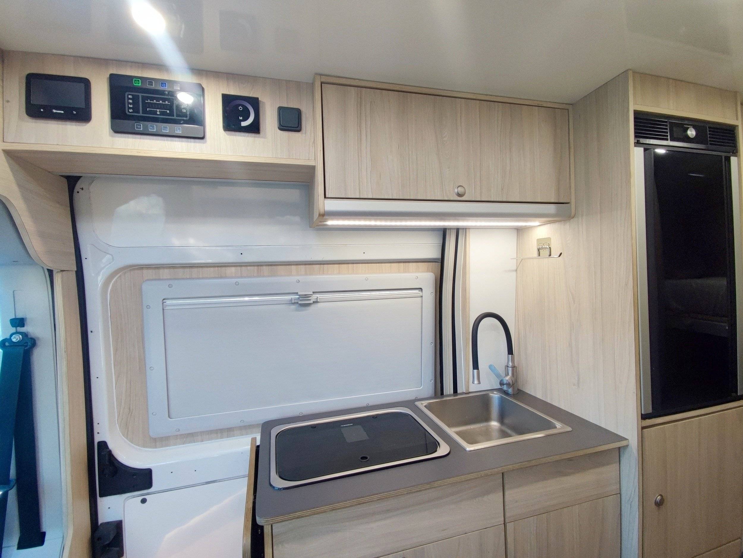 Citroën Jumper 2,0 l 130 ch blue hdi