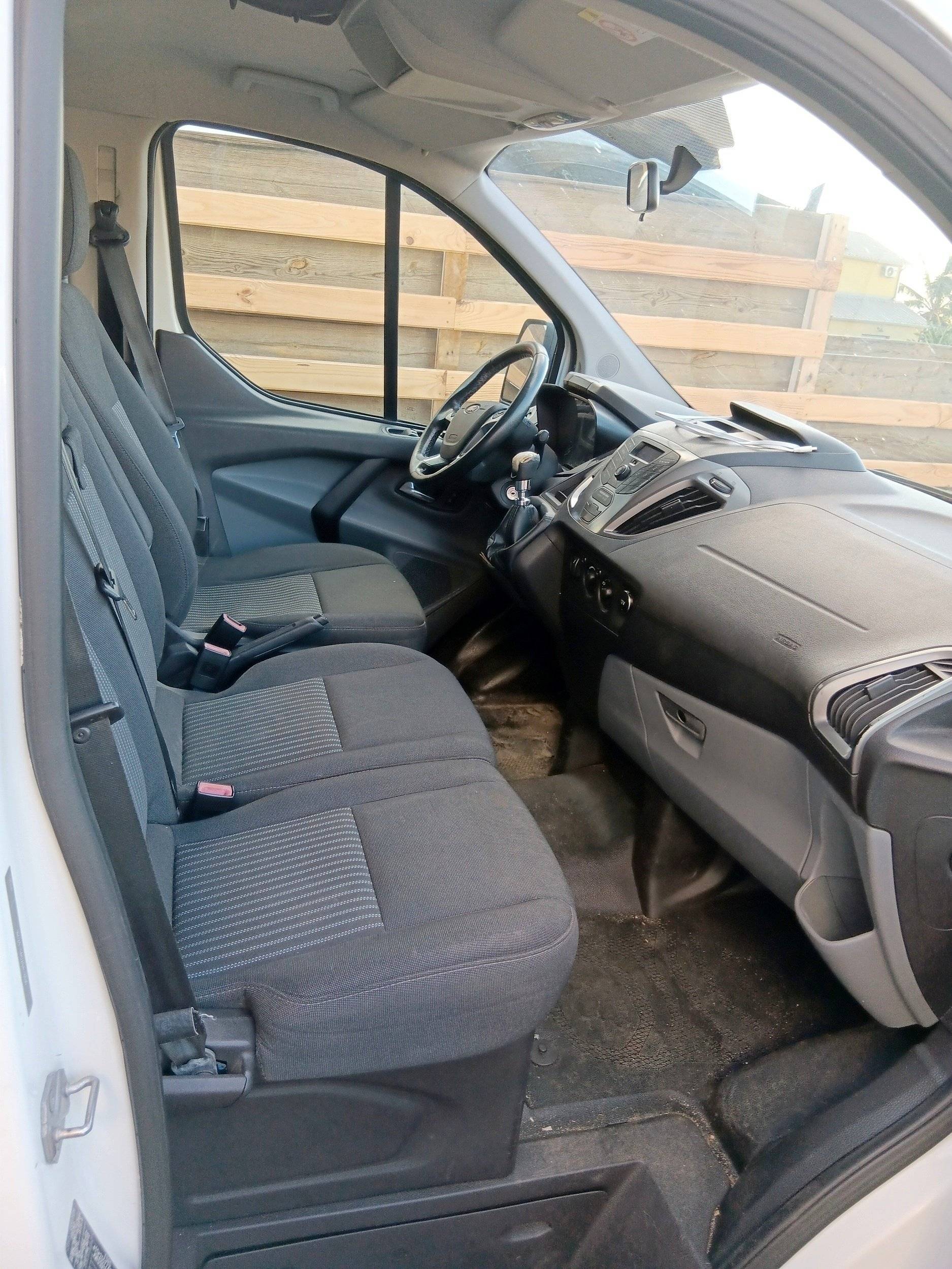 Custom 5 places Transit 2,2 l 125 ch