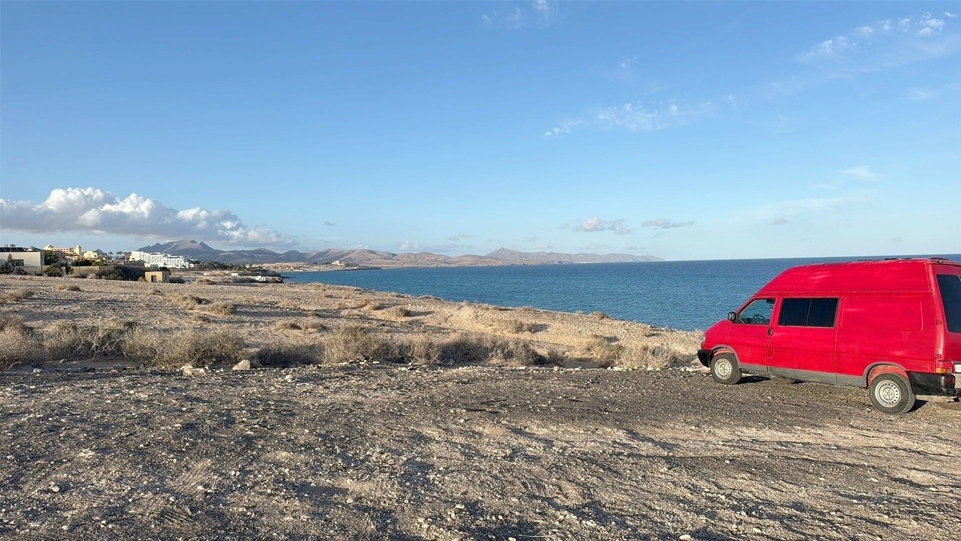 Vue avant de 3/4 Volkswagen Transporter T4 - Yescapa