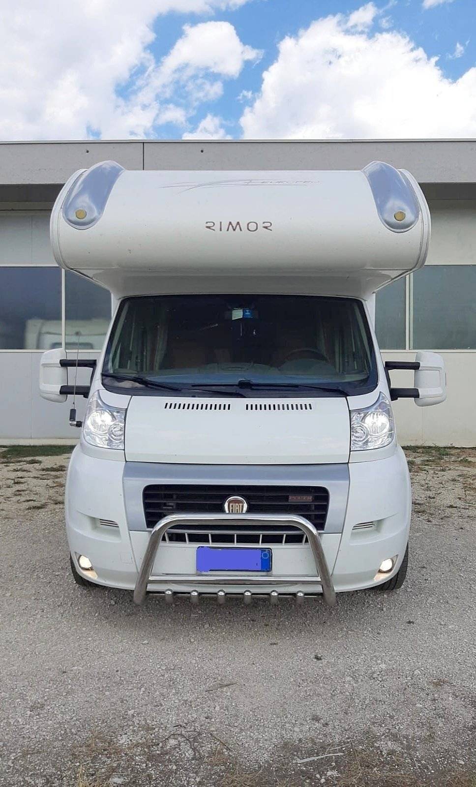 Dining Area Fiat FIAT DUCATO - Yescapa