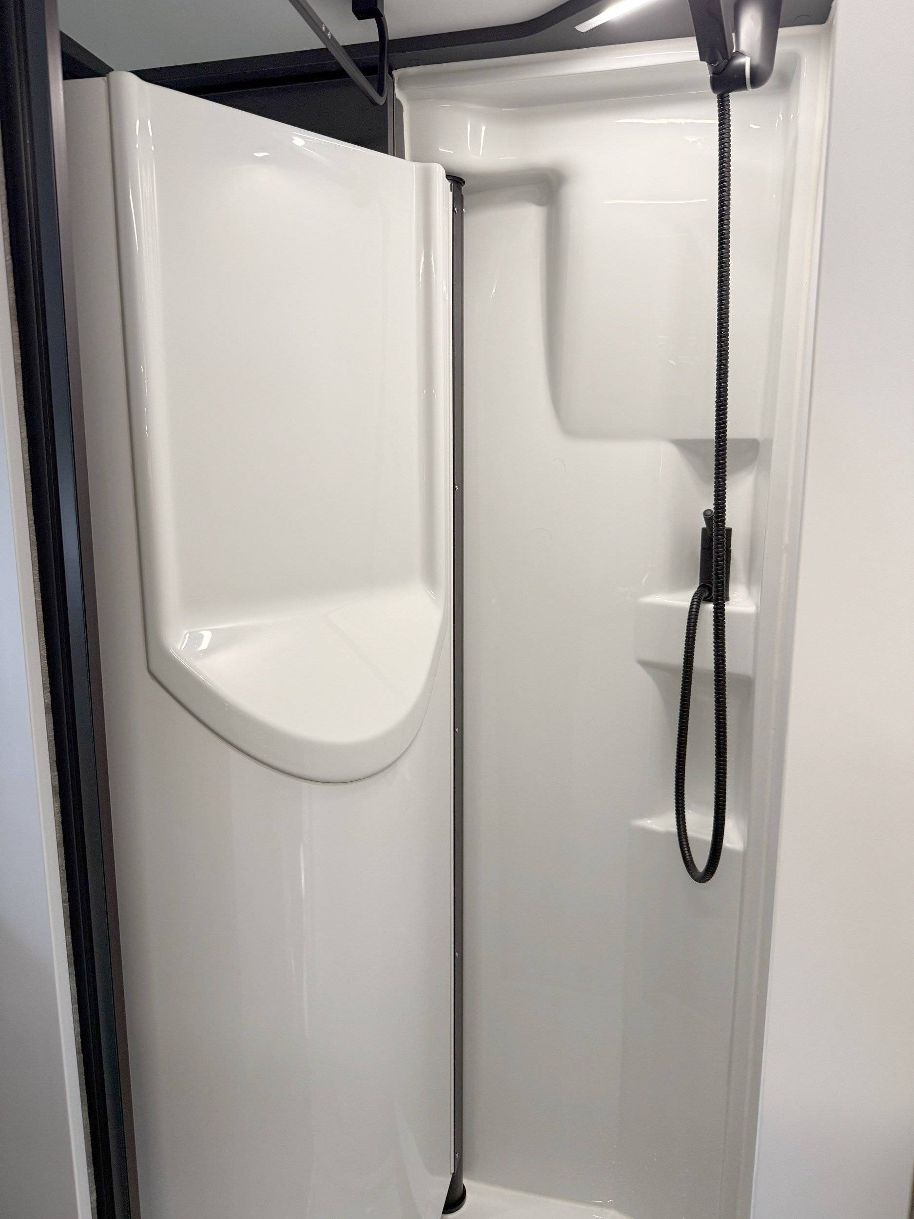 Adria Twin 640 SGX Plus