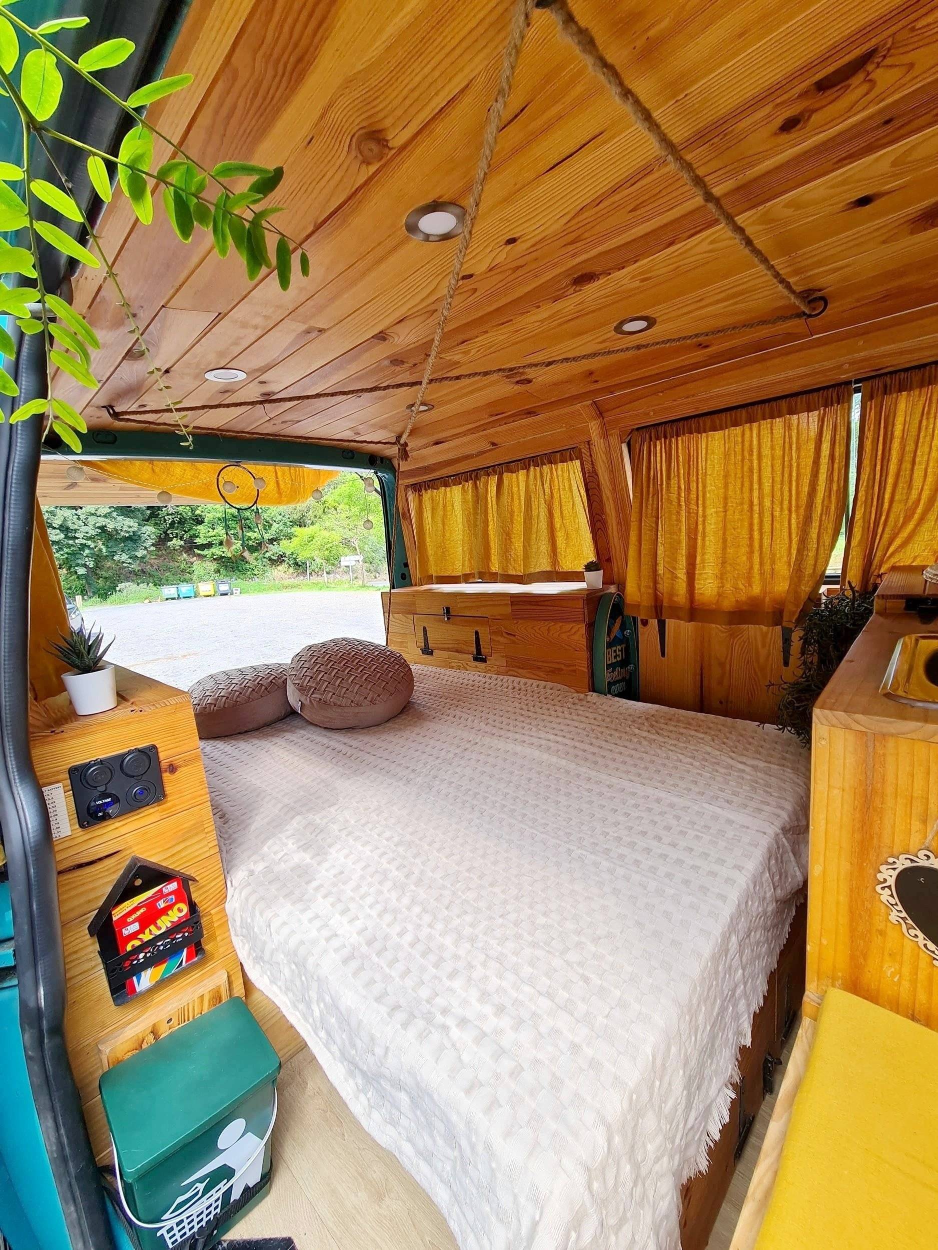 Volkswagen Transporter T4 2.4D