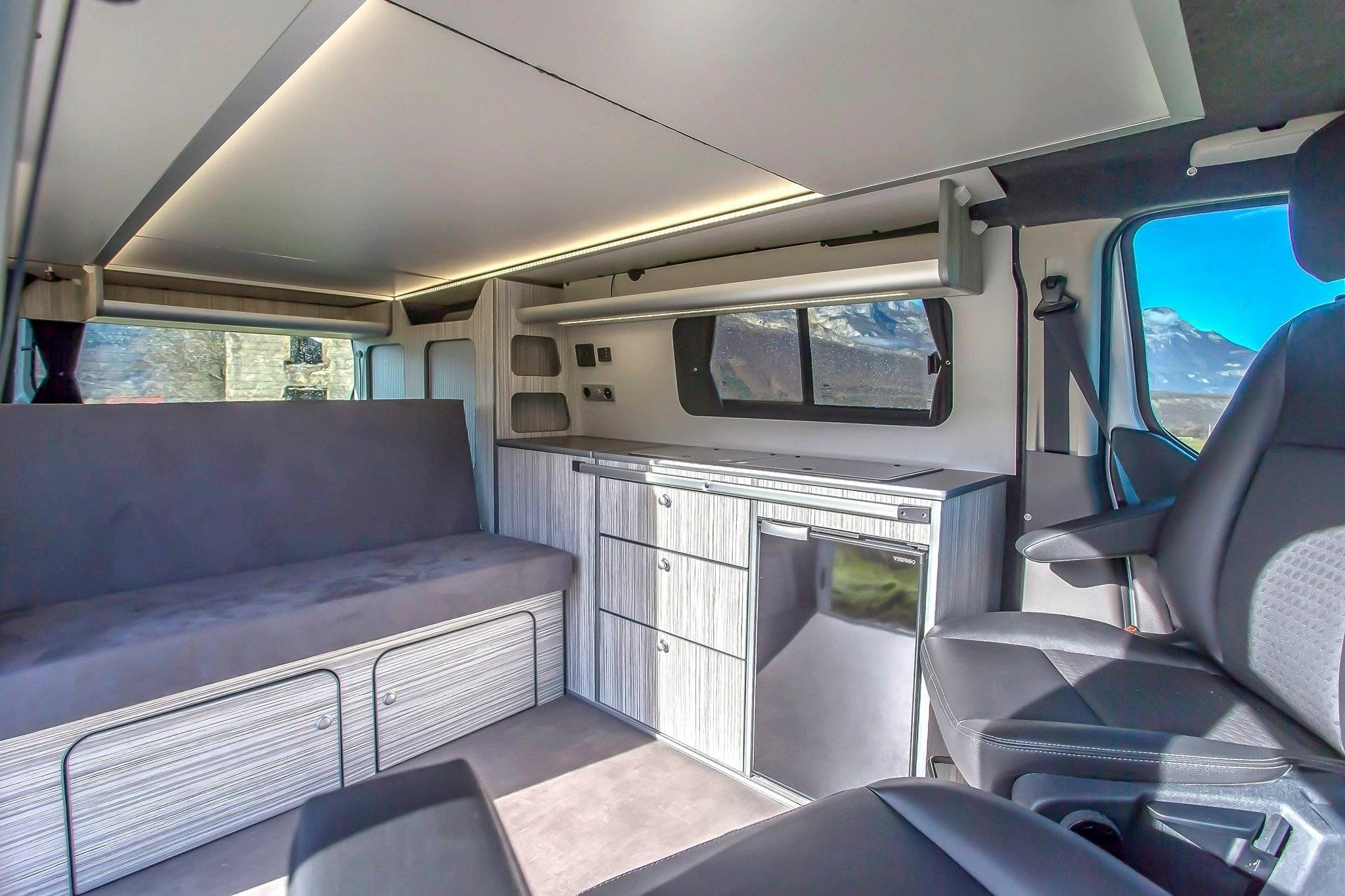 Ford Custom 2,2 l 130 ch