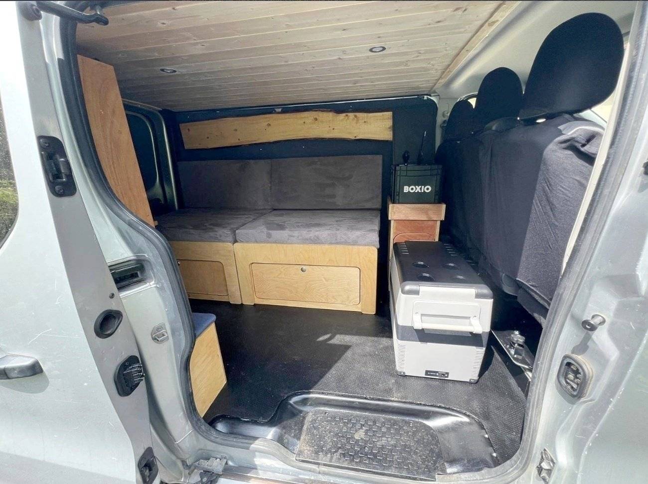 Berth Renault Trafic 1,6l 120 ch - Yescapa