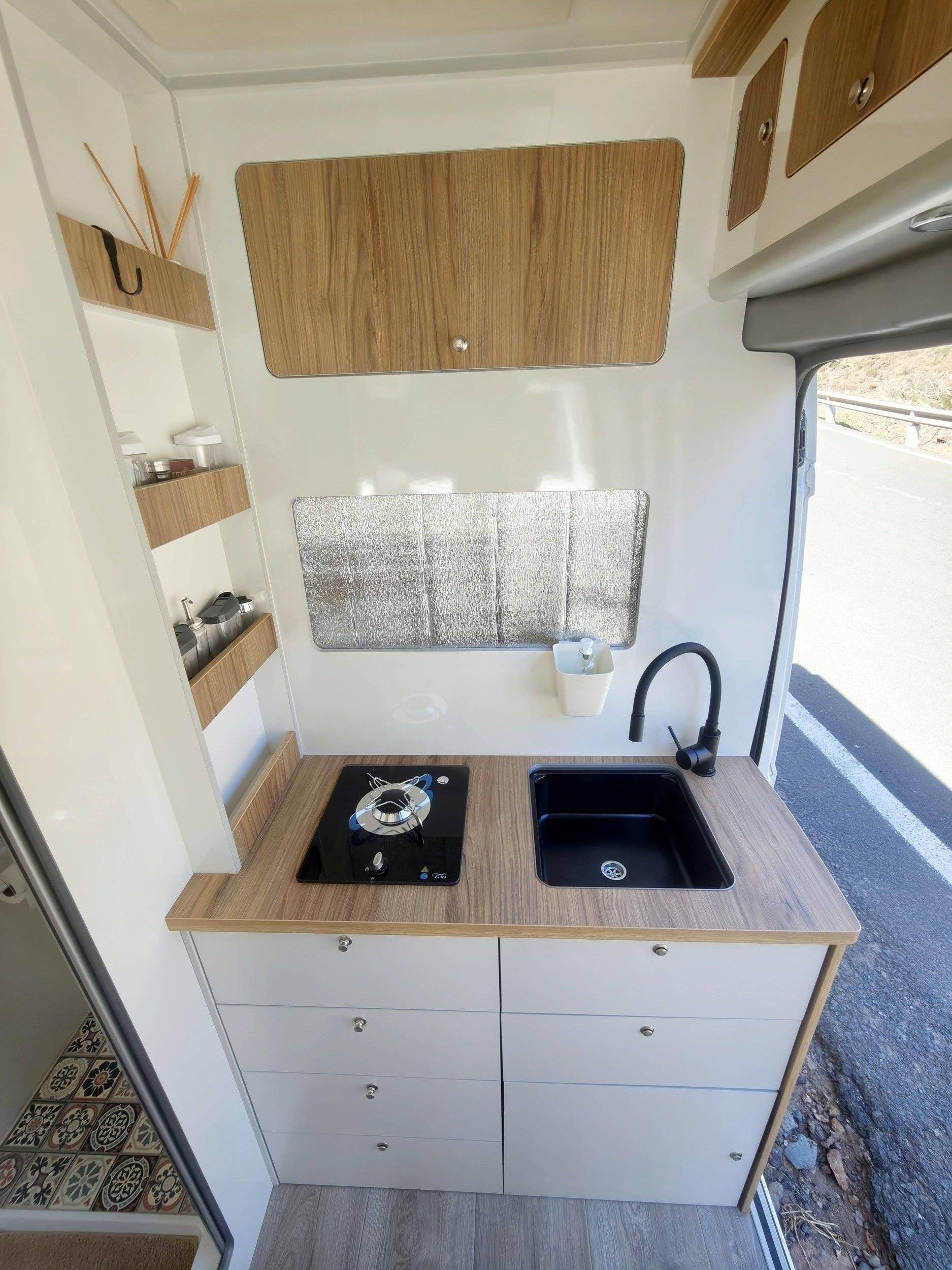 3 C Cartier/Brisebras c