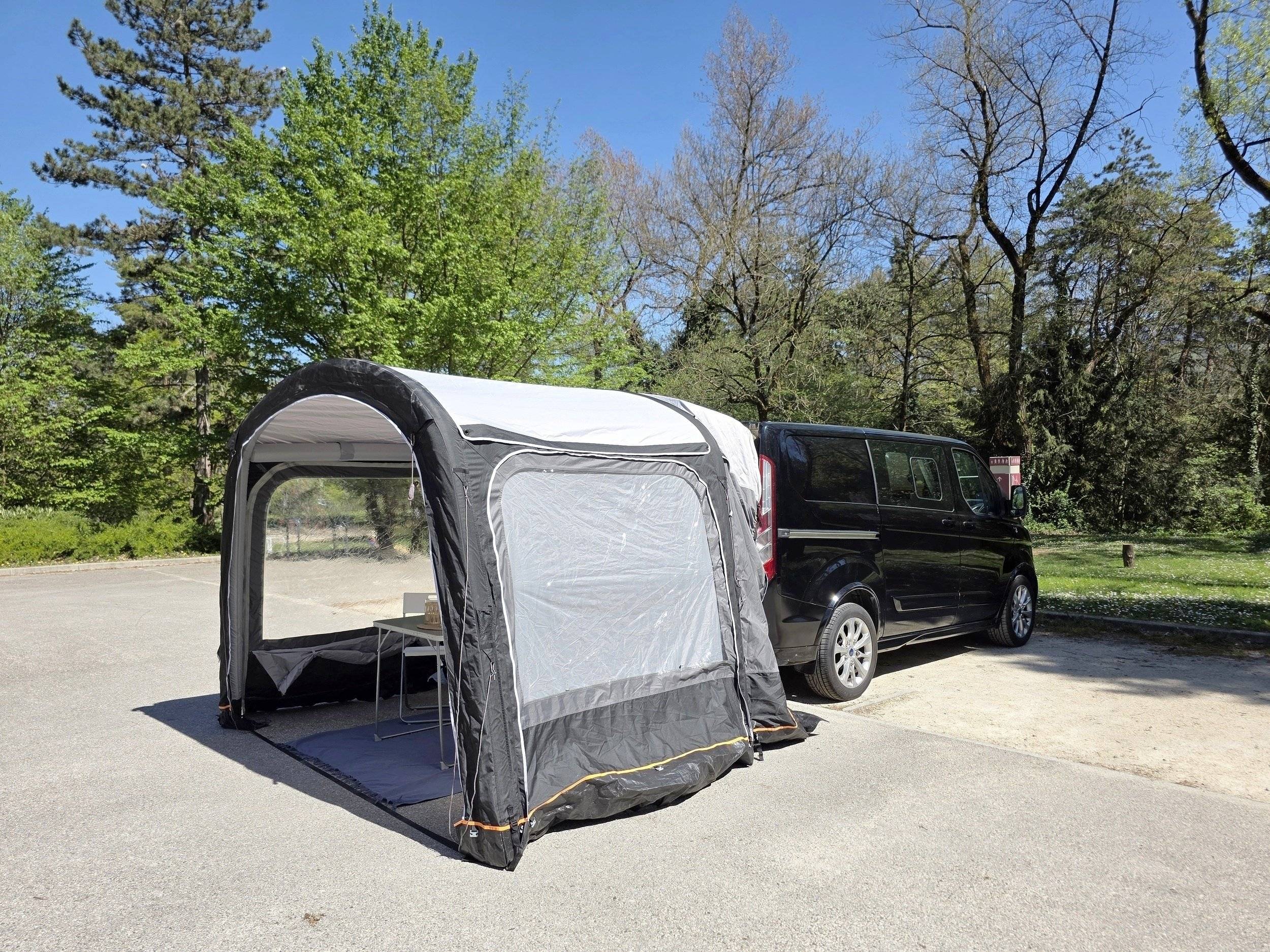 Plazas en cama Ford Transit custom - Yescapa