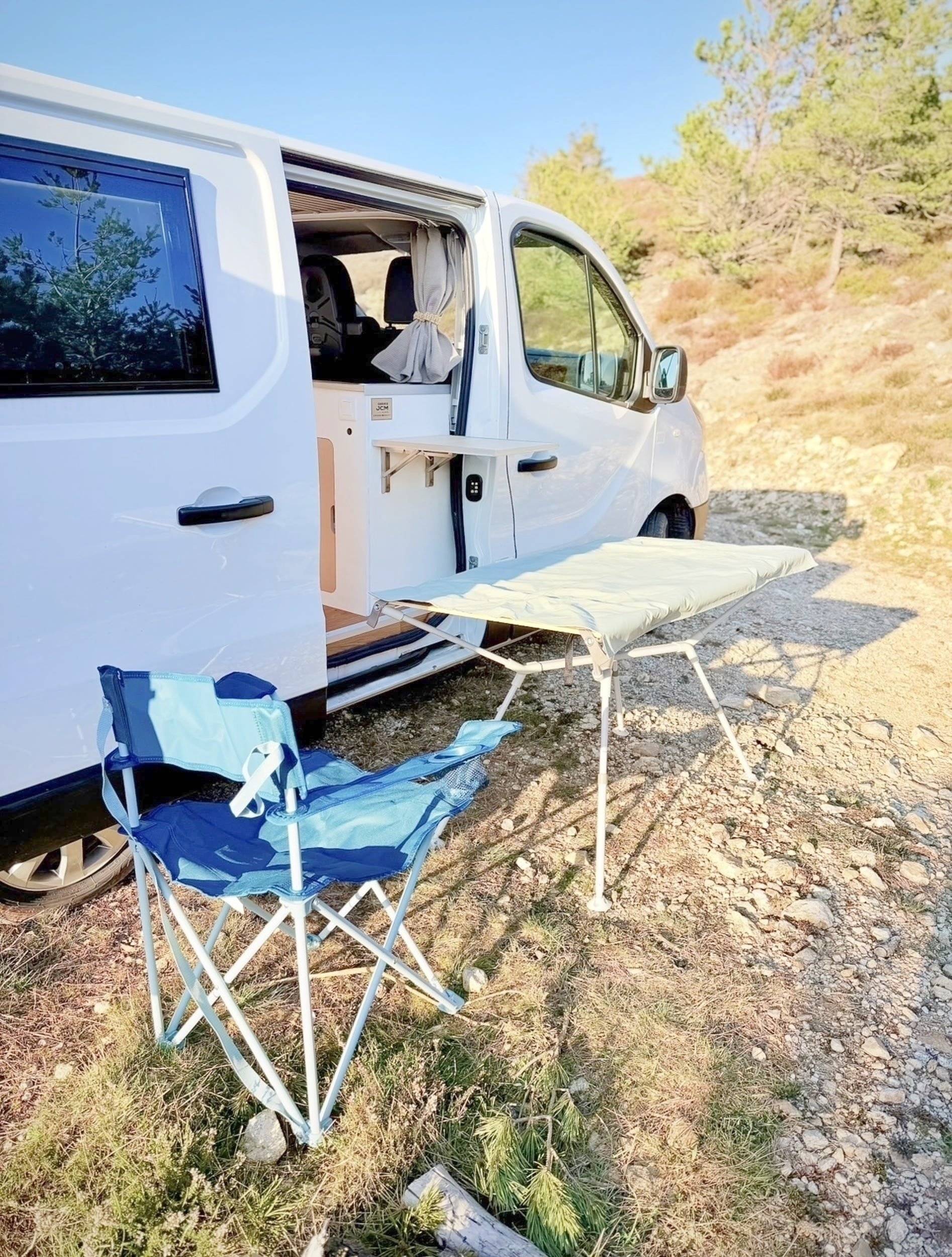 Dinette Renault - Yescapa