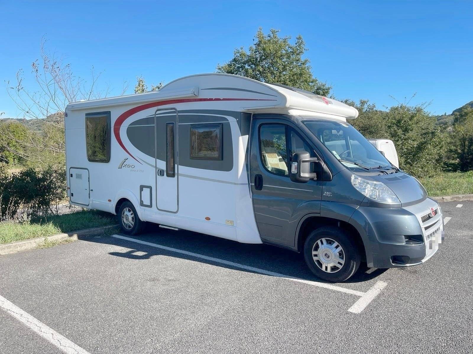 Bürstner Bürstner Ixeo Plus IT 724