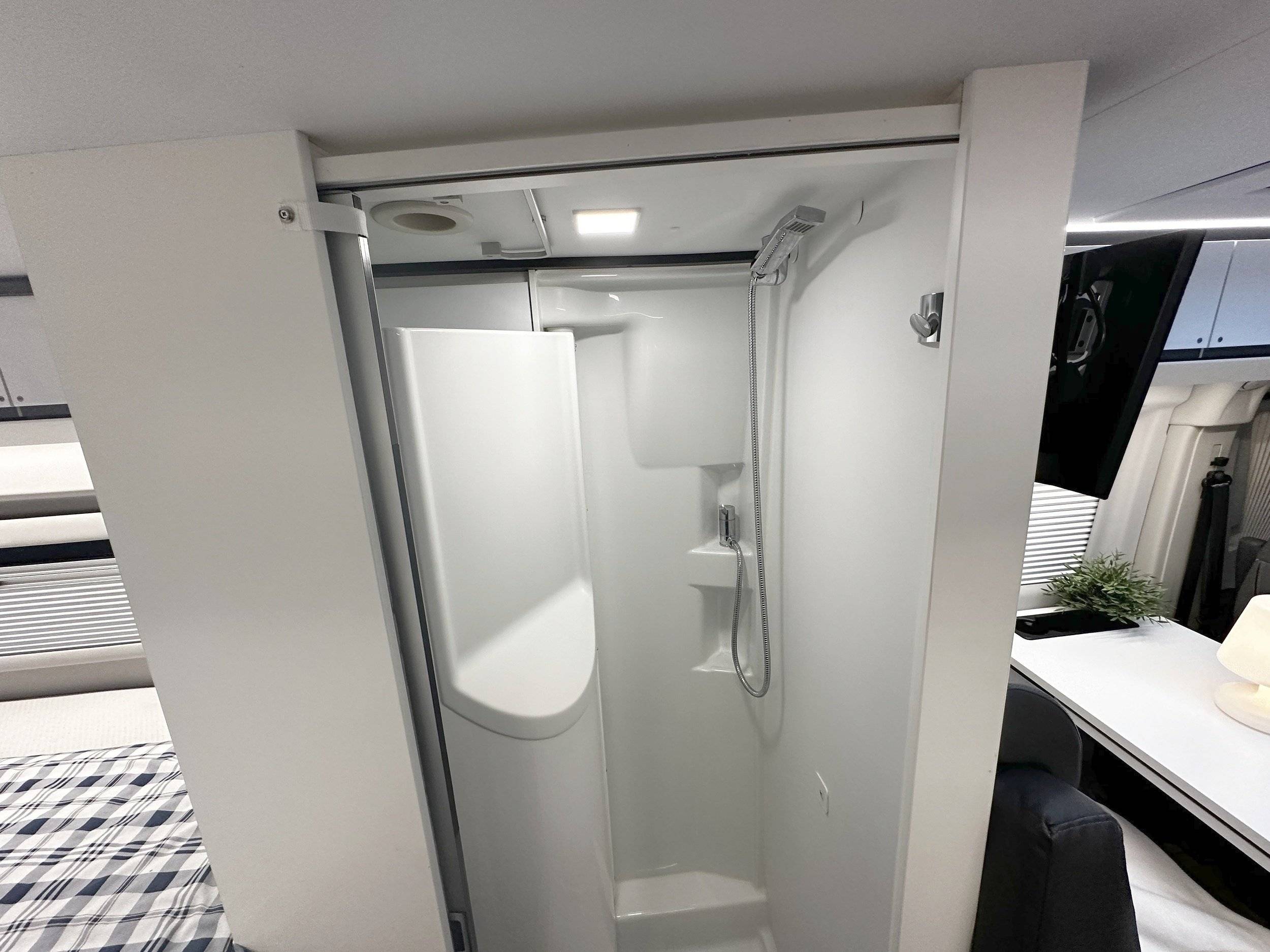 Elios Elios 63 LB Skyline