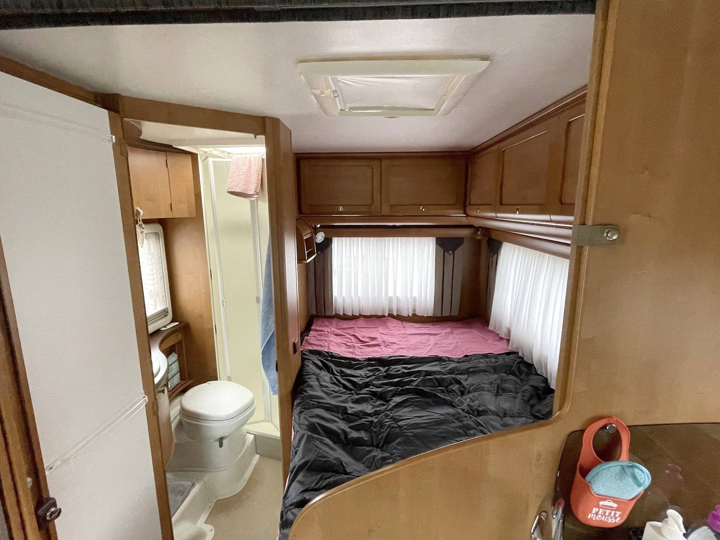 Dormidas Fiat FIAT Ducato 2,8 JTD 18 Q Maxi - Yescapa