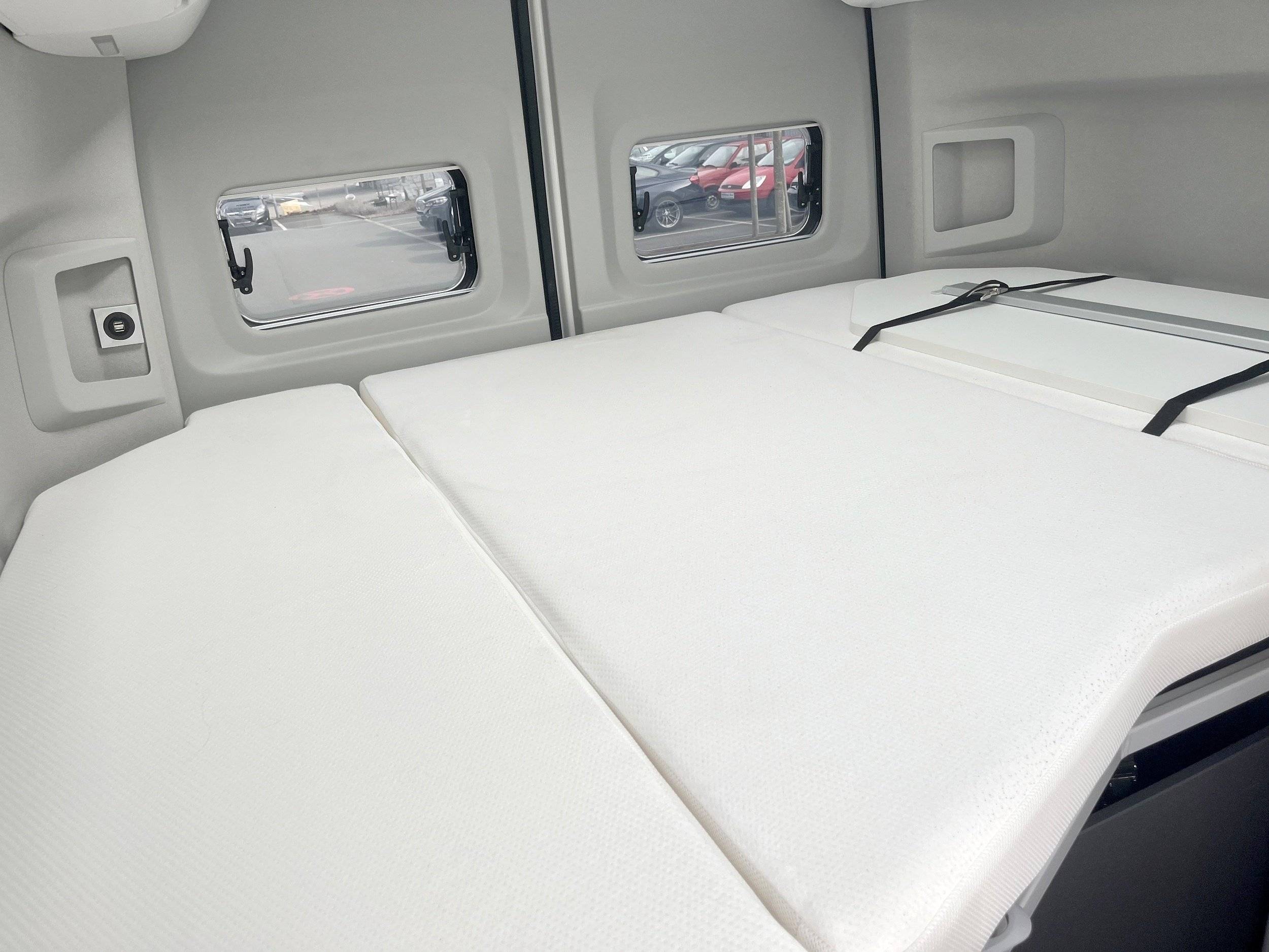 Volkswagen Volkswagen Grand California 600