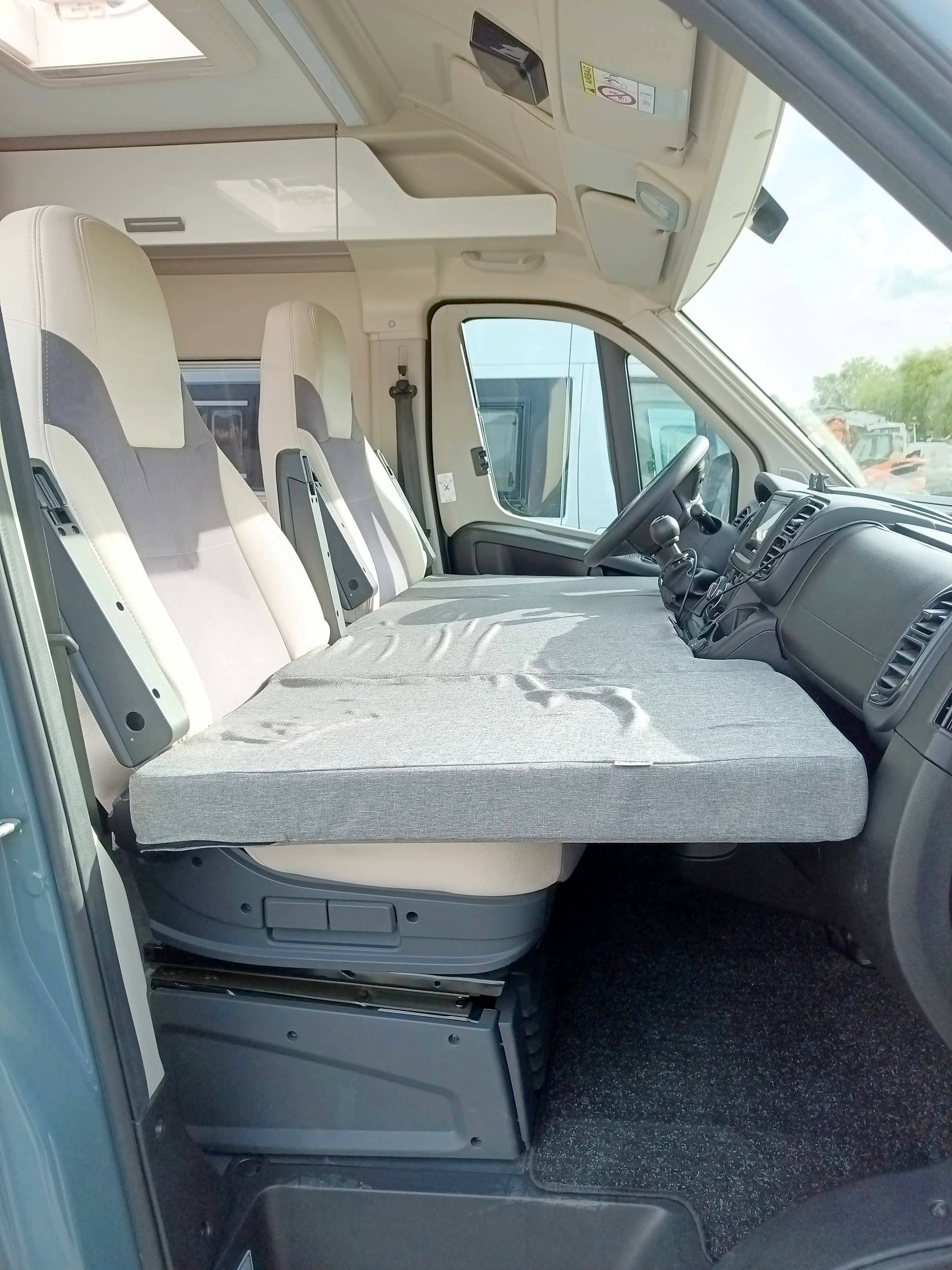 Challenger V114 Max Road Edition Vip