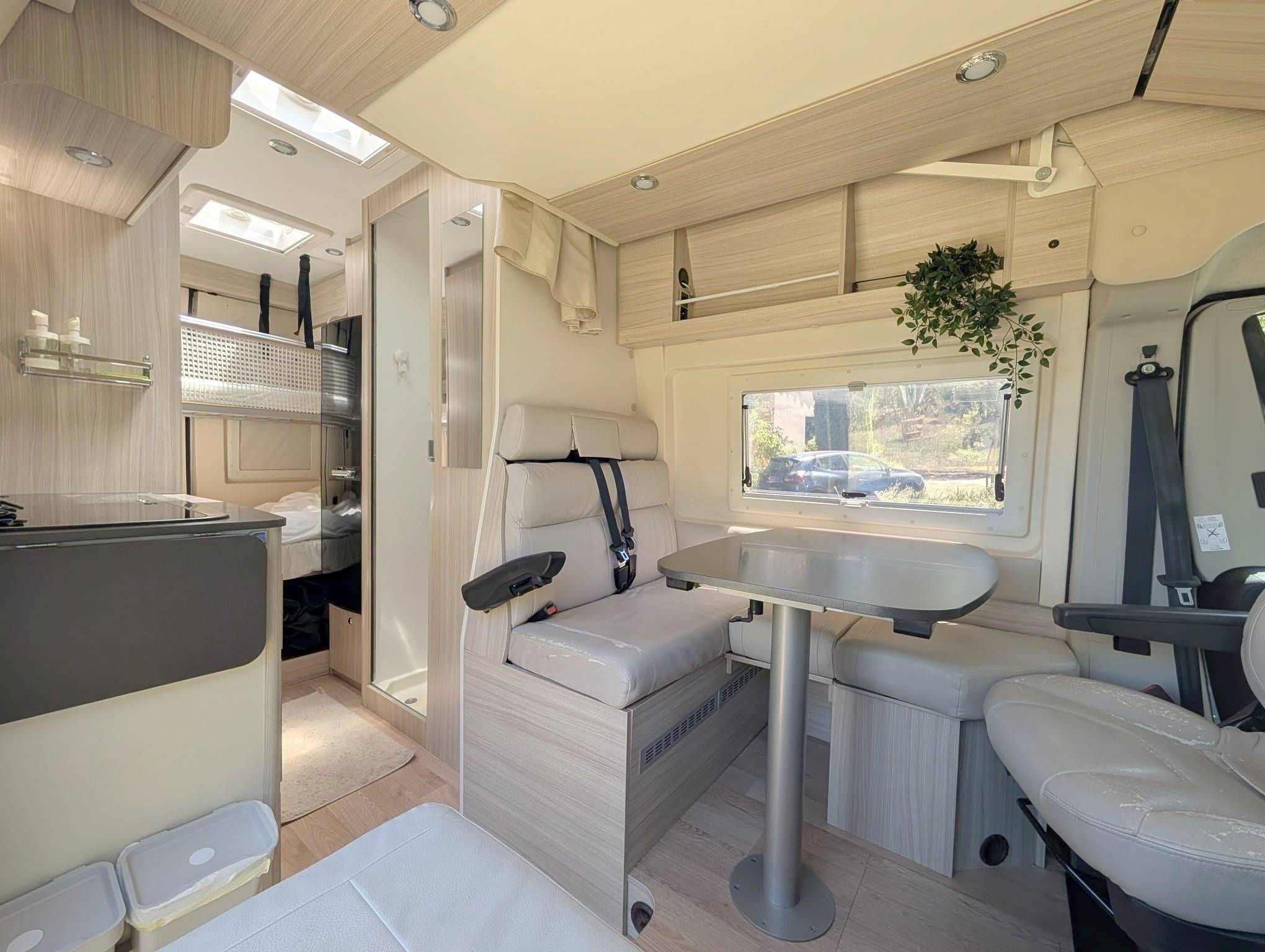 Dreamer Camper Five