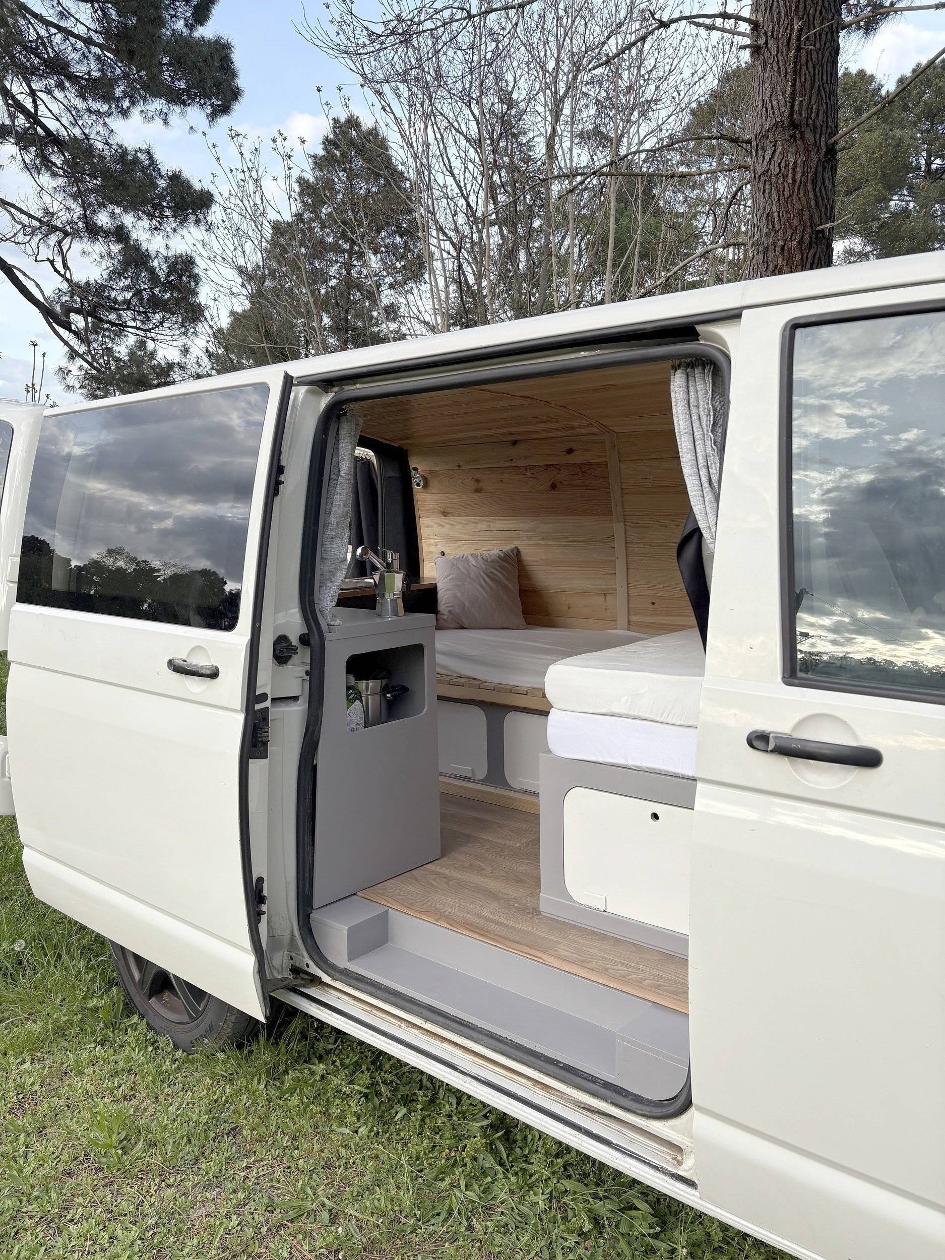 Volkswagen T5 2,5 l 130 ch