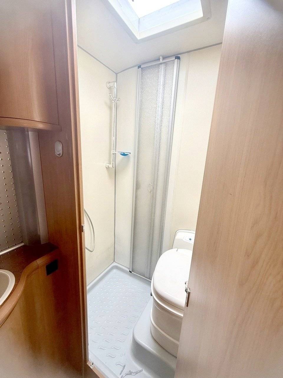 FORD TRANSIT FT 300L HOBBY