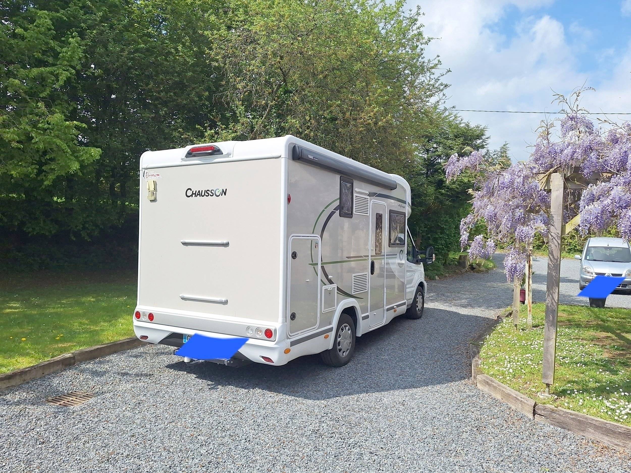Chausson 650 First Line