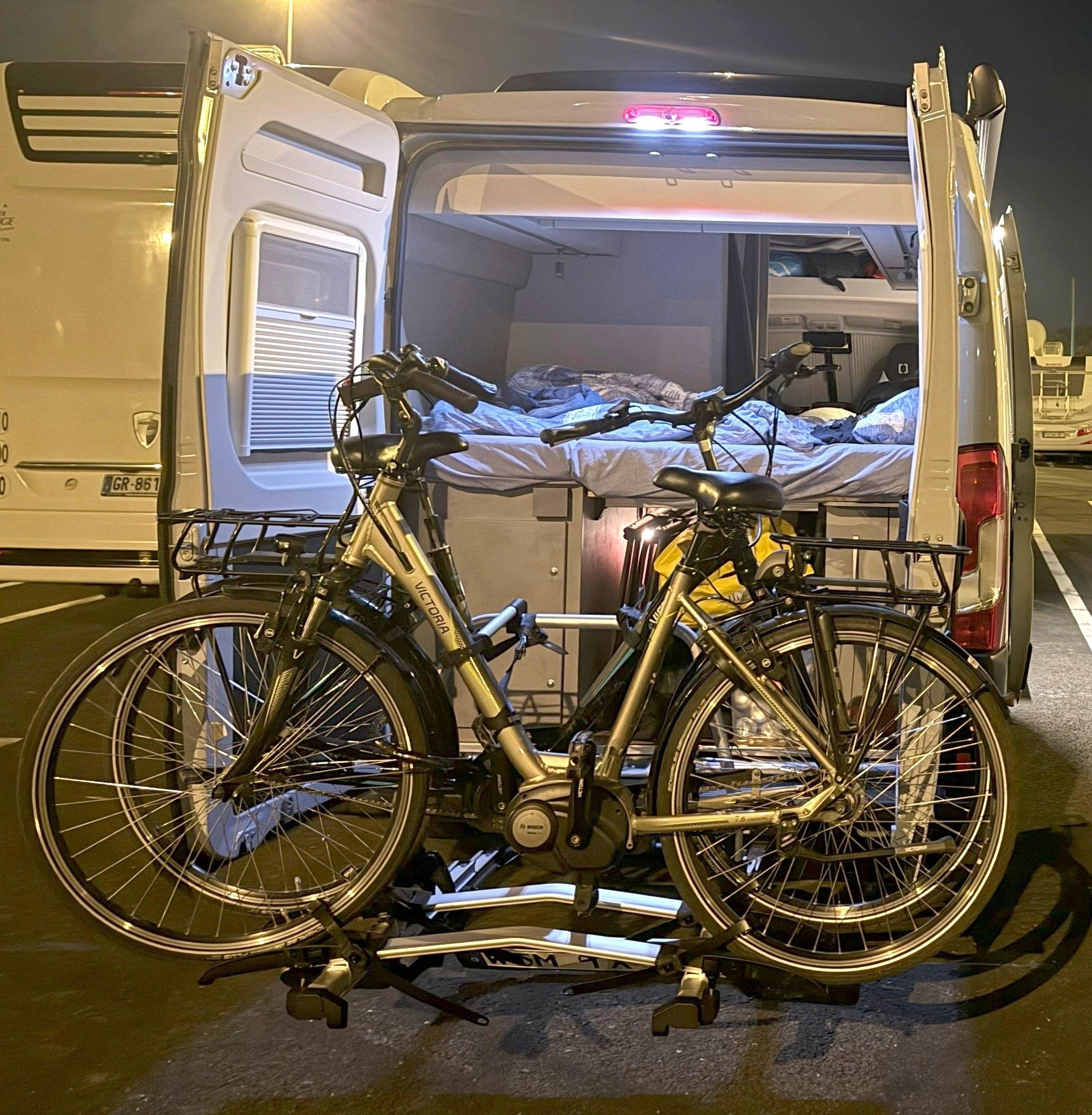 Crosscamp Camper Van Full 600 AD