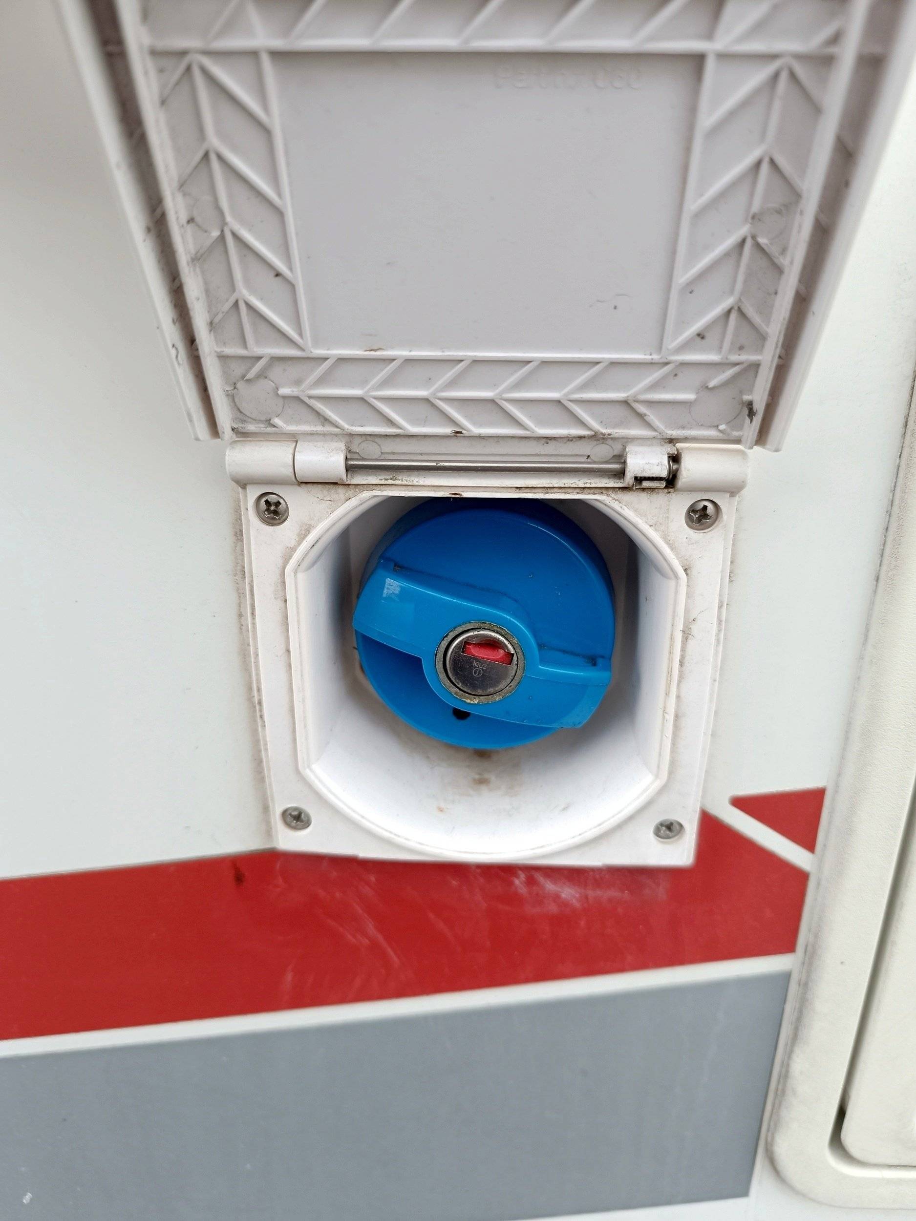 Challenger ford transit