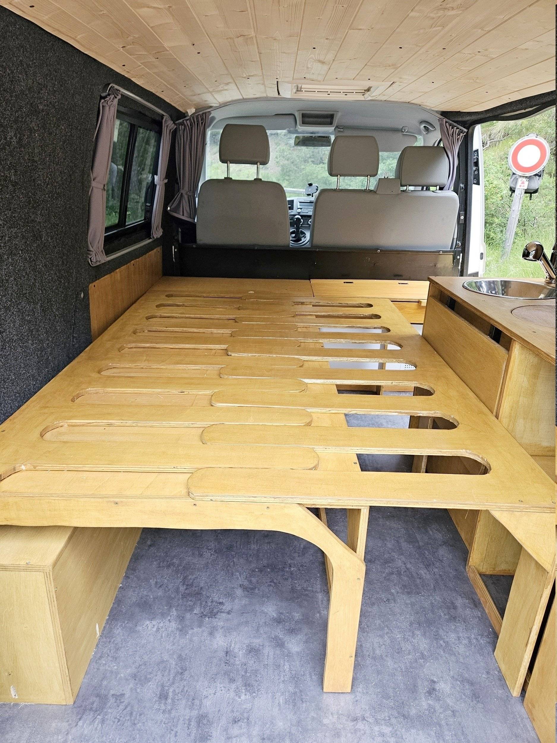 Volkswagen T5 
