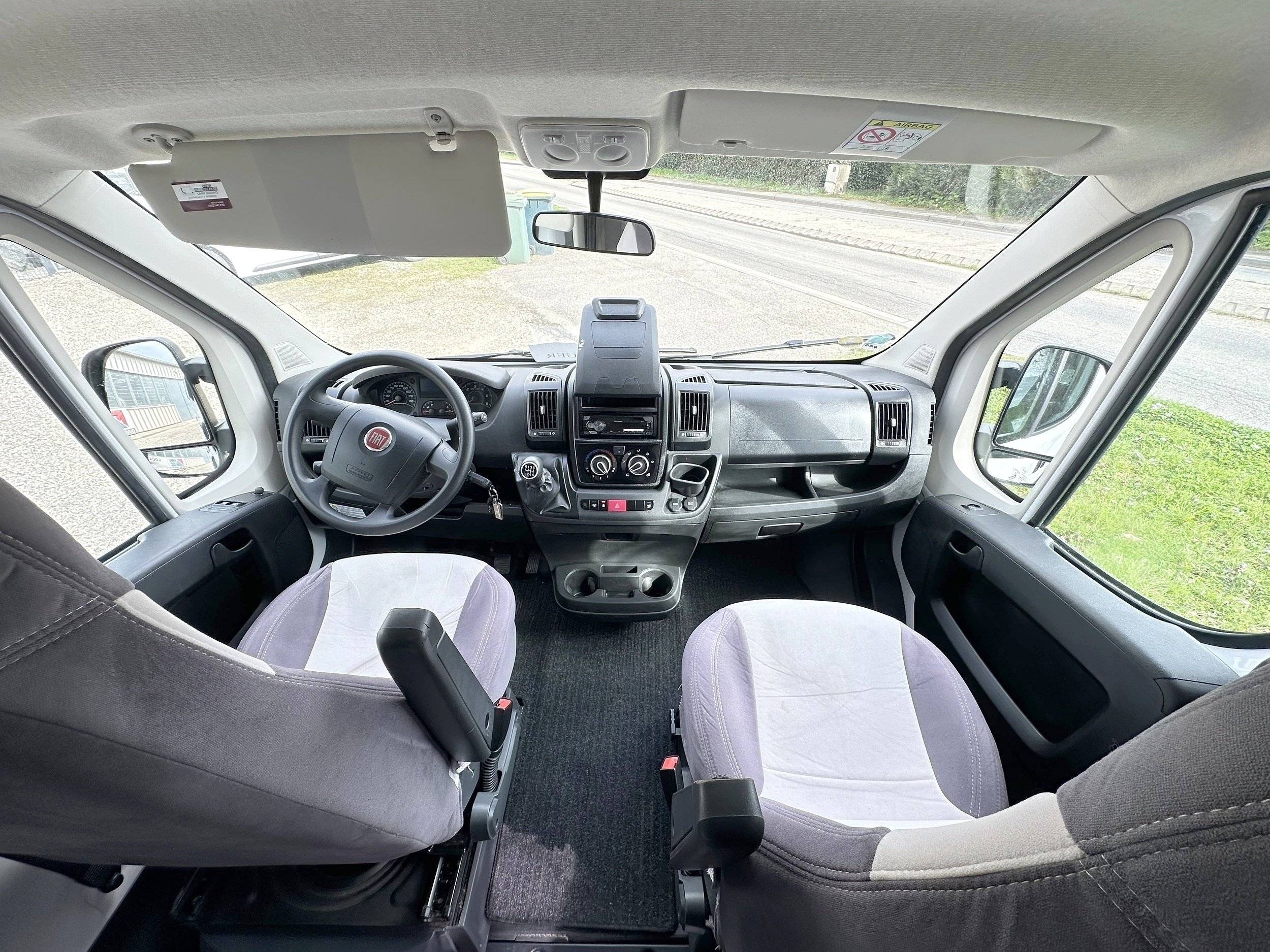 Roller Team 35 light 2,4 l 140 ch.