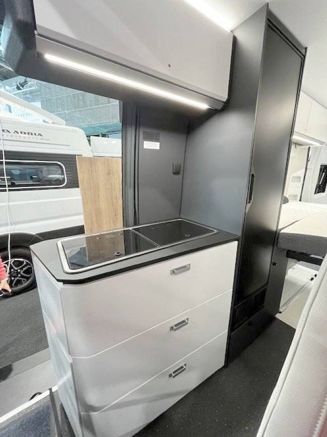 Adria TWIN SPORTS 600 SPB