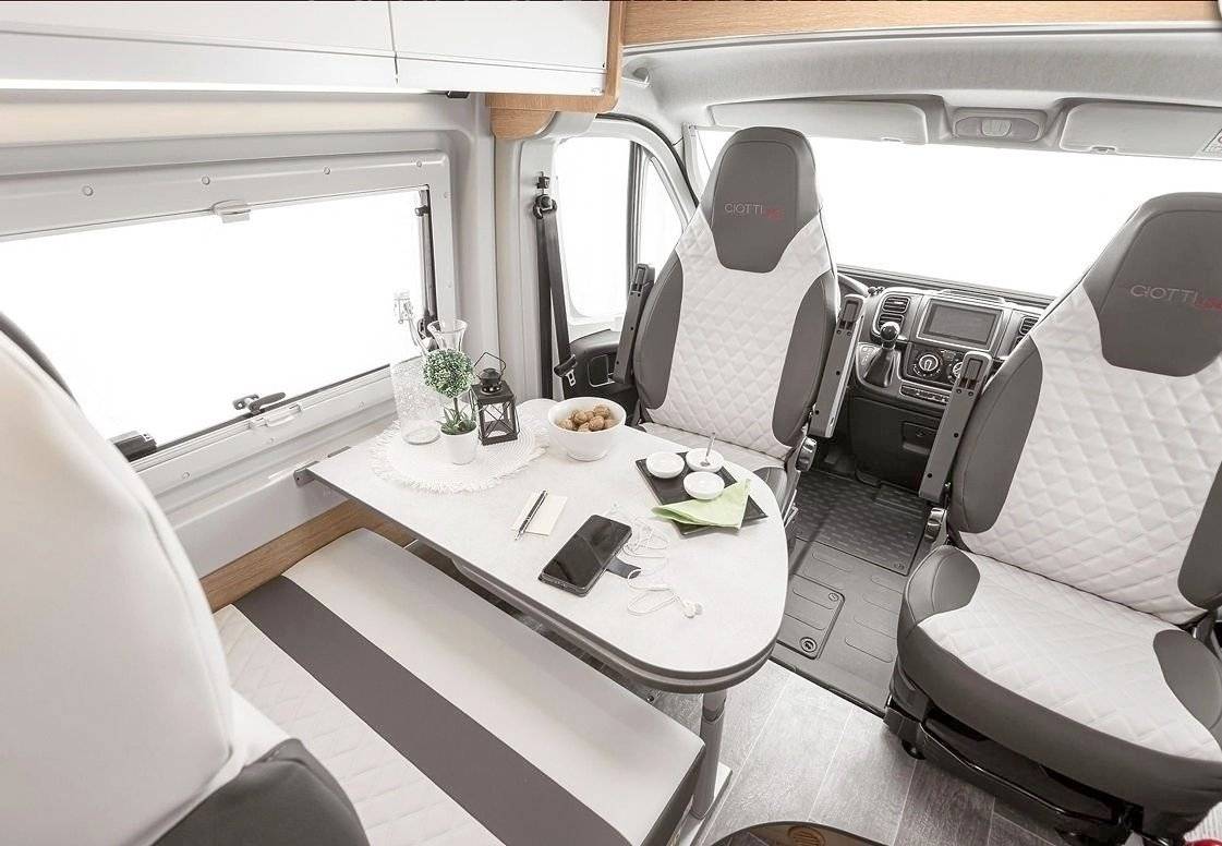 Coin repas Peugeot - Yescapa