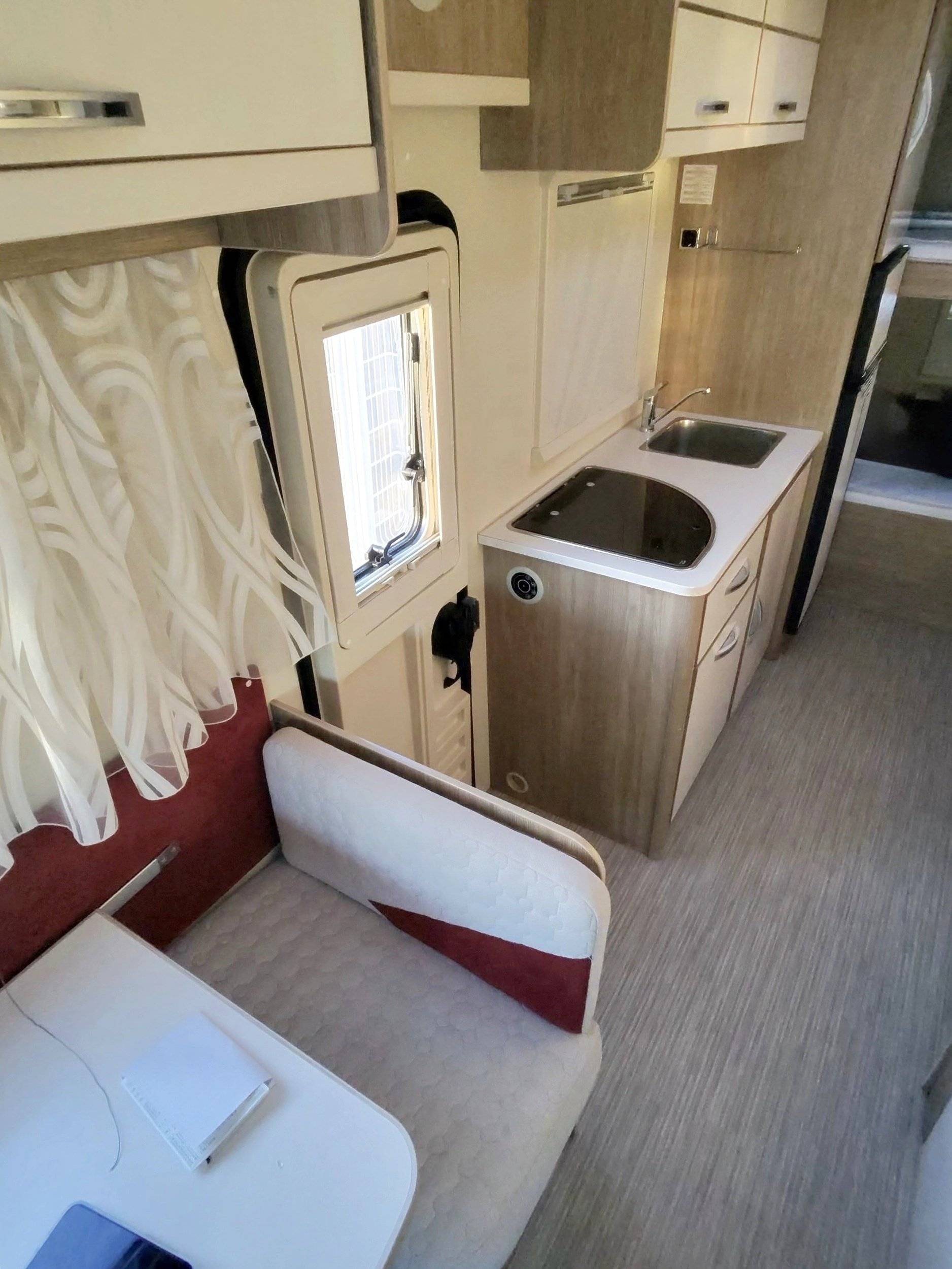 Eethoek Fiat Fiat Multijet 2   2,3 L   150 CV - Yescapa