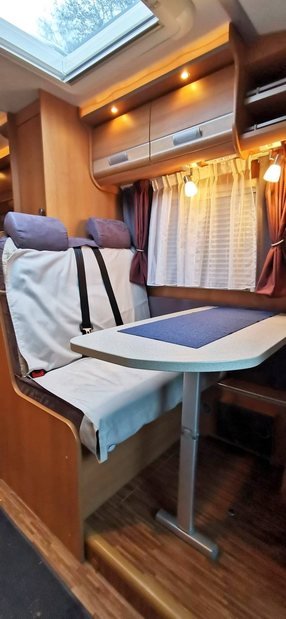 Eethoek Fiat 2,3 l 130 ch - Yescapa